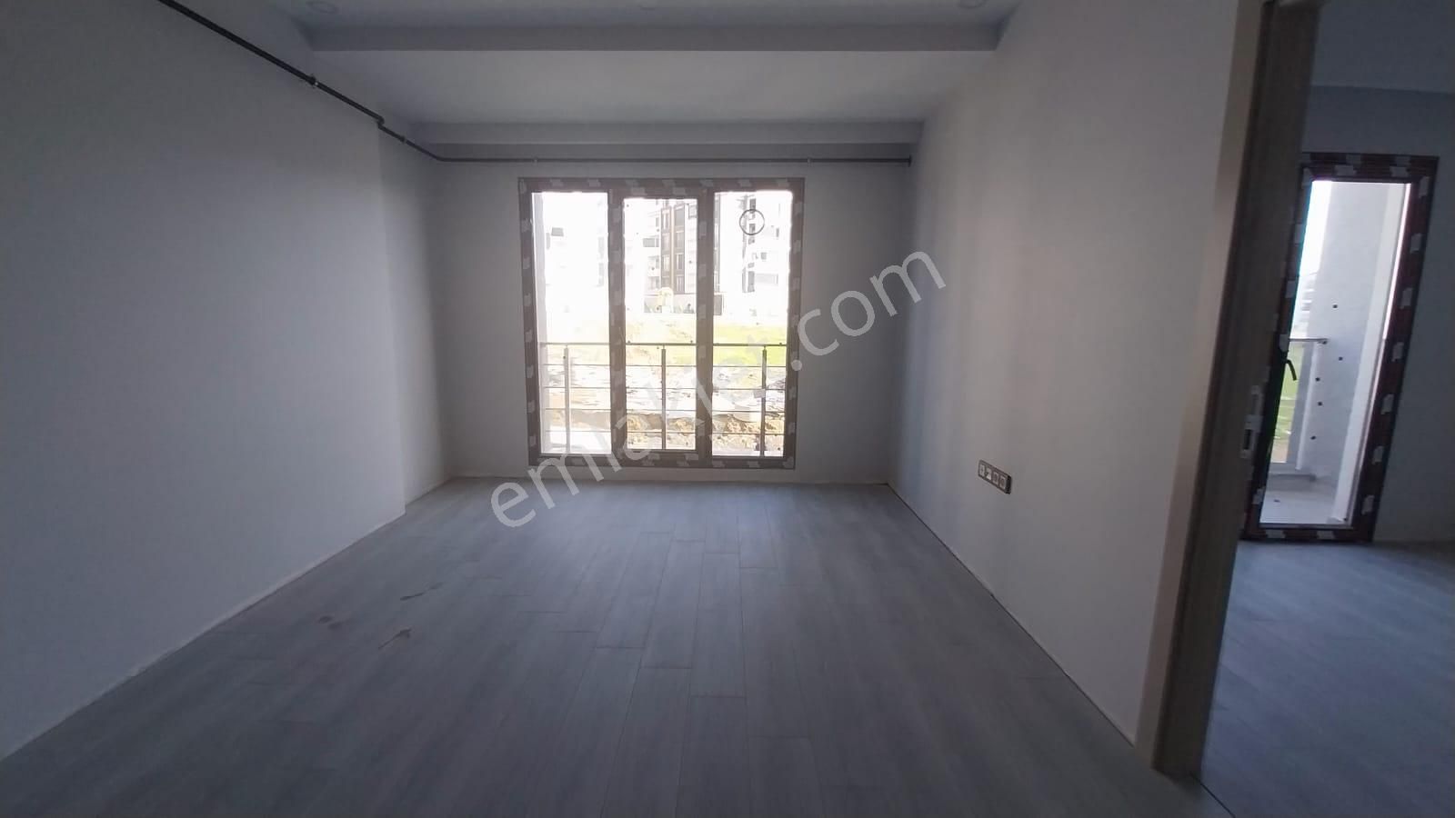 Ekşioğlu' Ndan Tekirdağ Süleymanpaşa Atatürk Mah Geniş Satılık 1+1 Daire - Görsel 3