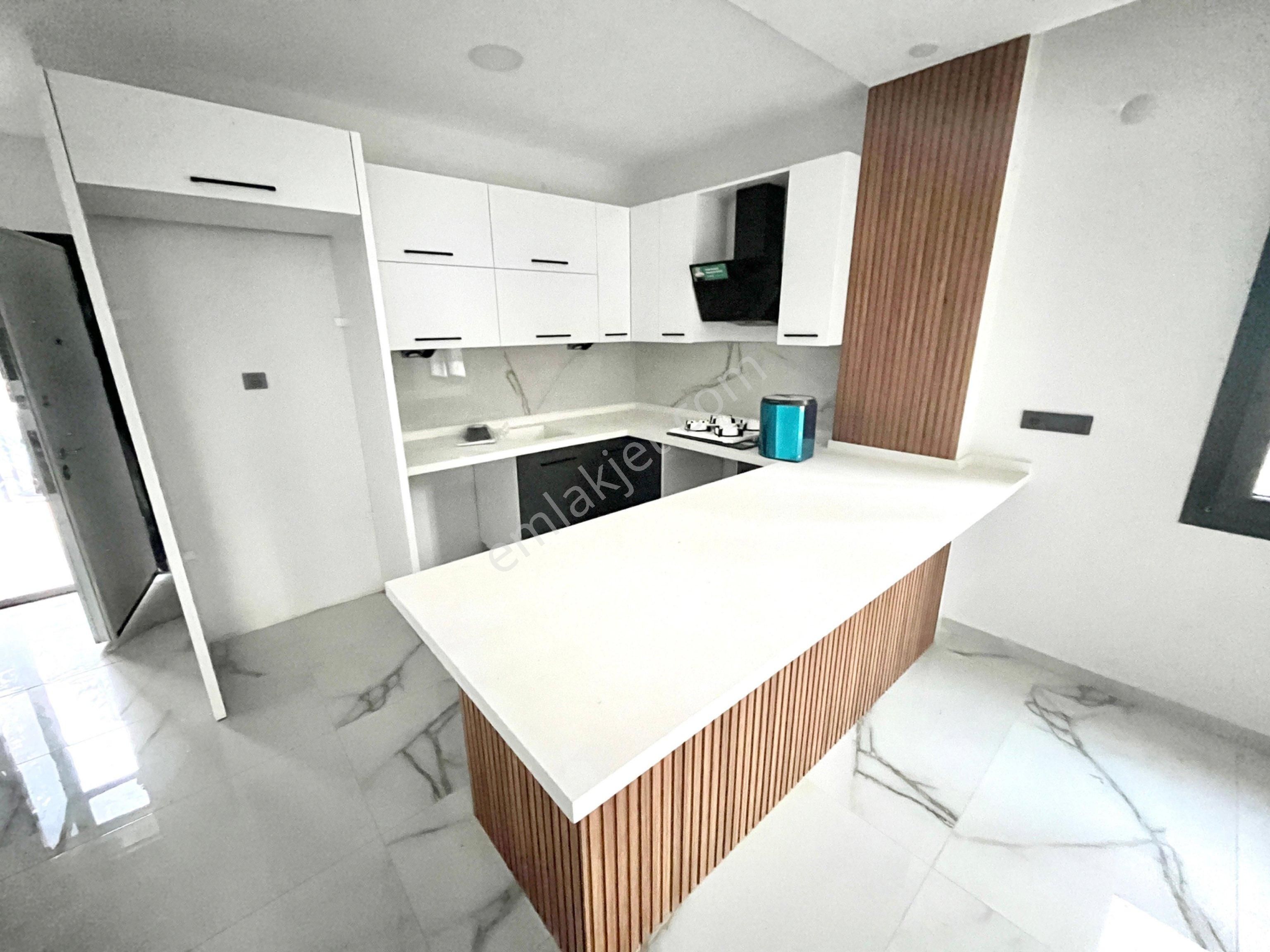 Cadde'den Körfezin İncisi Altınoluk^ta Deniz Manzaralı Villa - Görsel 10