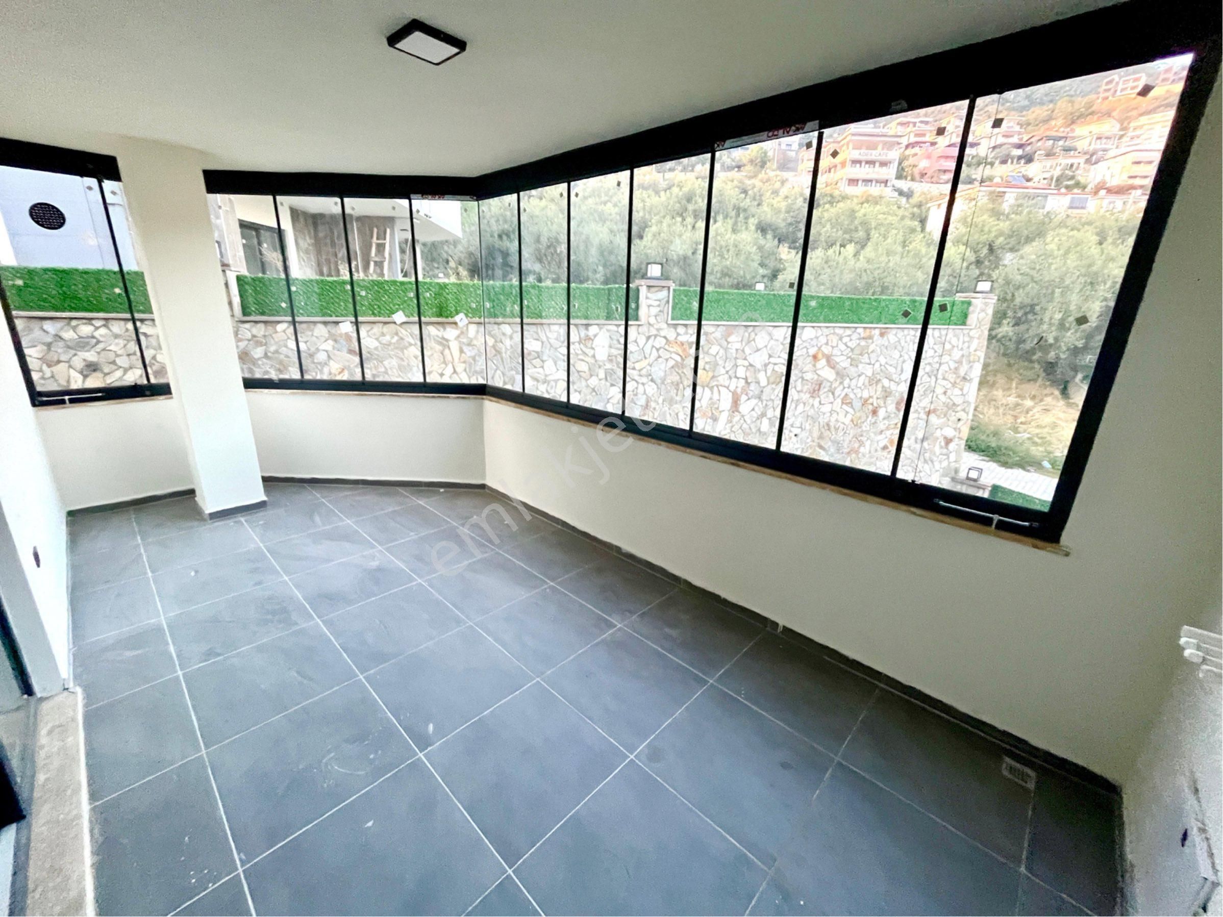 Cadde'den Körfezin İncisi Altınoluk^ta Deniz Manzaralı Villa - Görsel 14