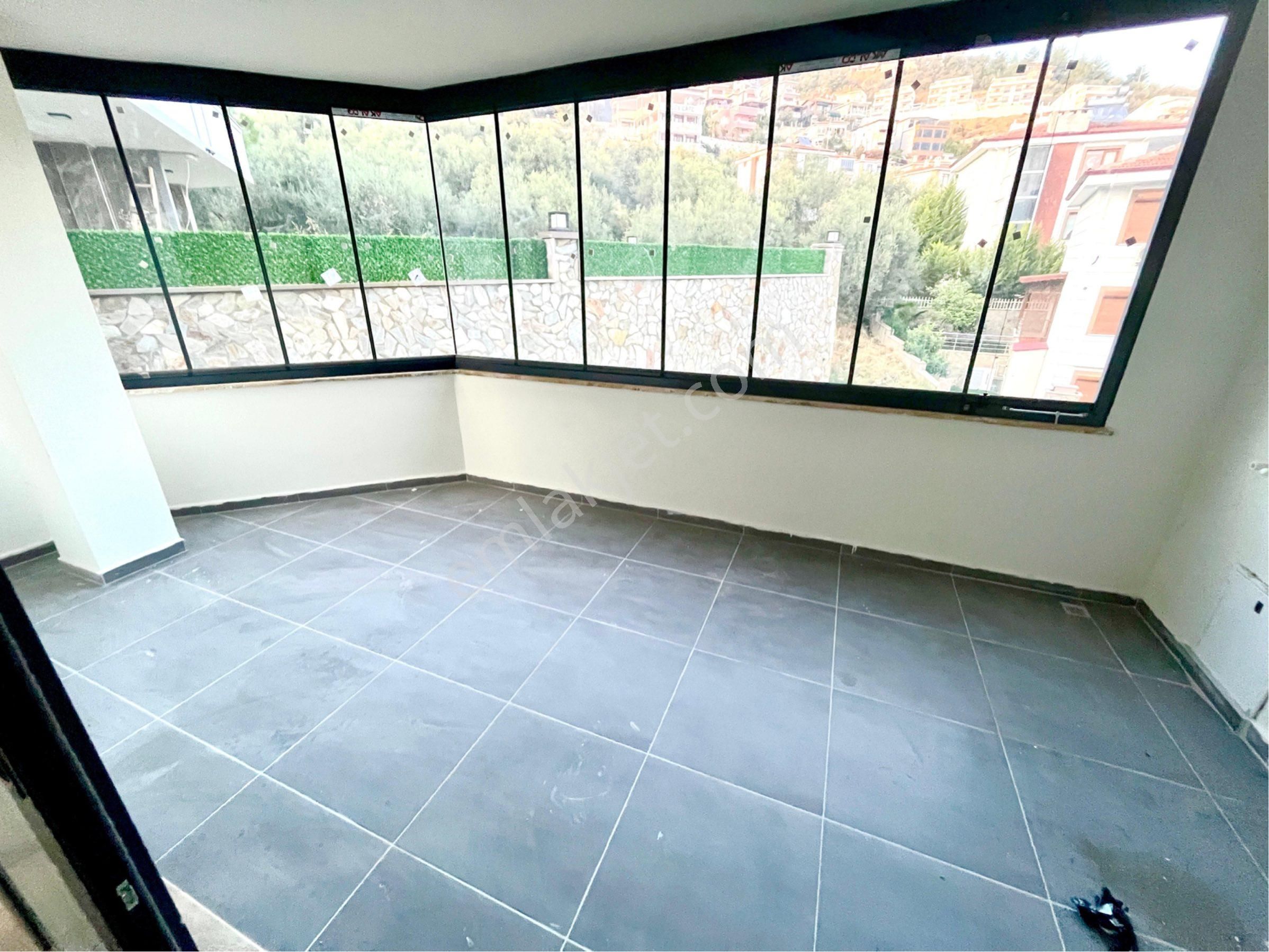 Cadde'den Körfezin İncisi Altınoluk^ta Deniz Manzaralı Villa - Görsel 7