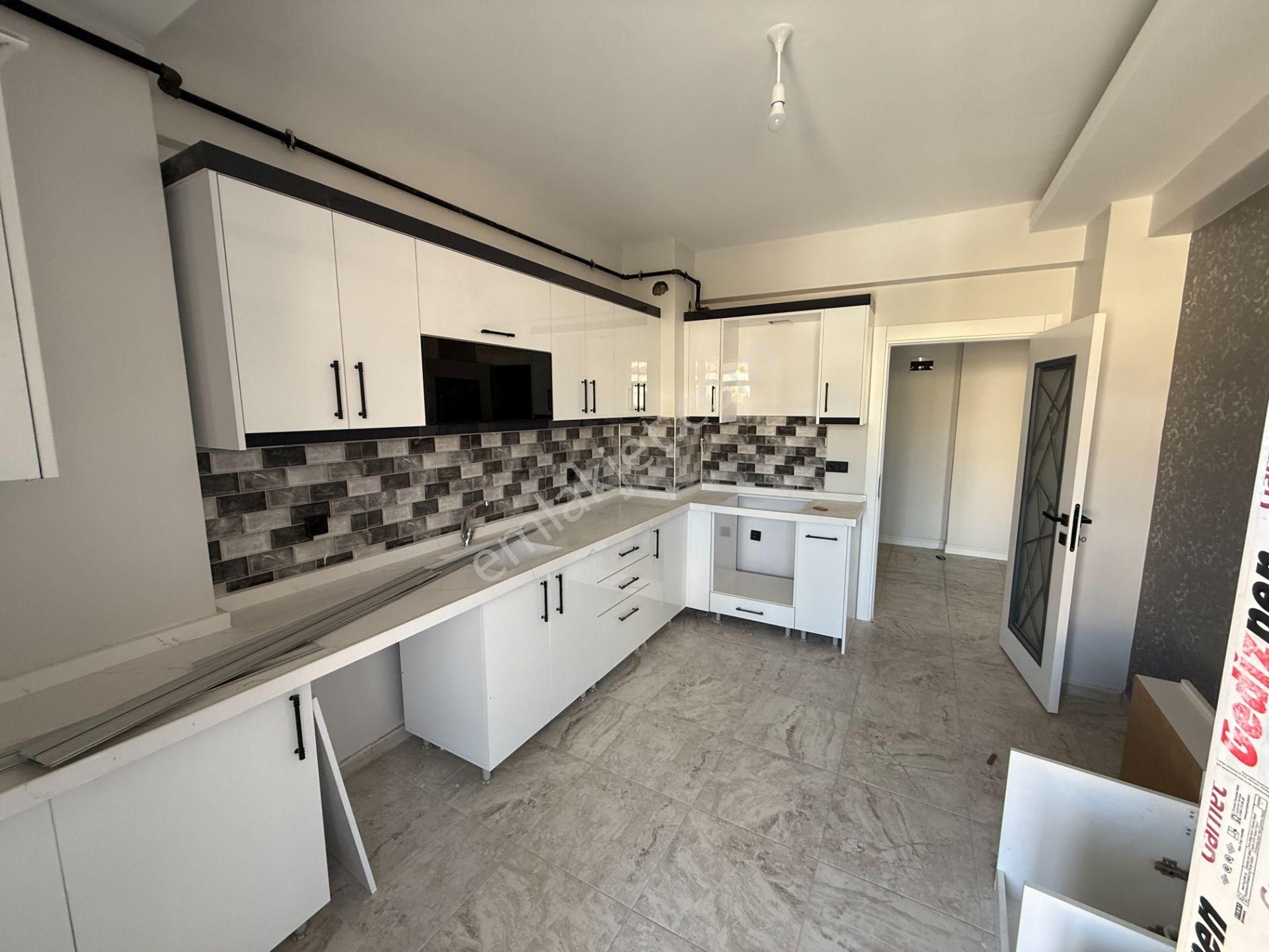 Global Emlak Generalemir'de Satılık Sıfır Kombili 3+1 Daire - Görsel 10