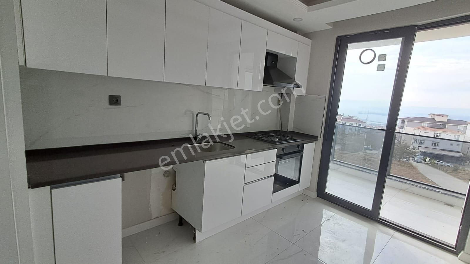 Ekşioğlu 'ndan Tekirdağ Süleymanpaşa Atatürk Mahallesi Satılık 2+1 Daire