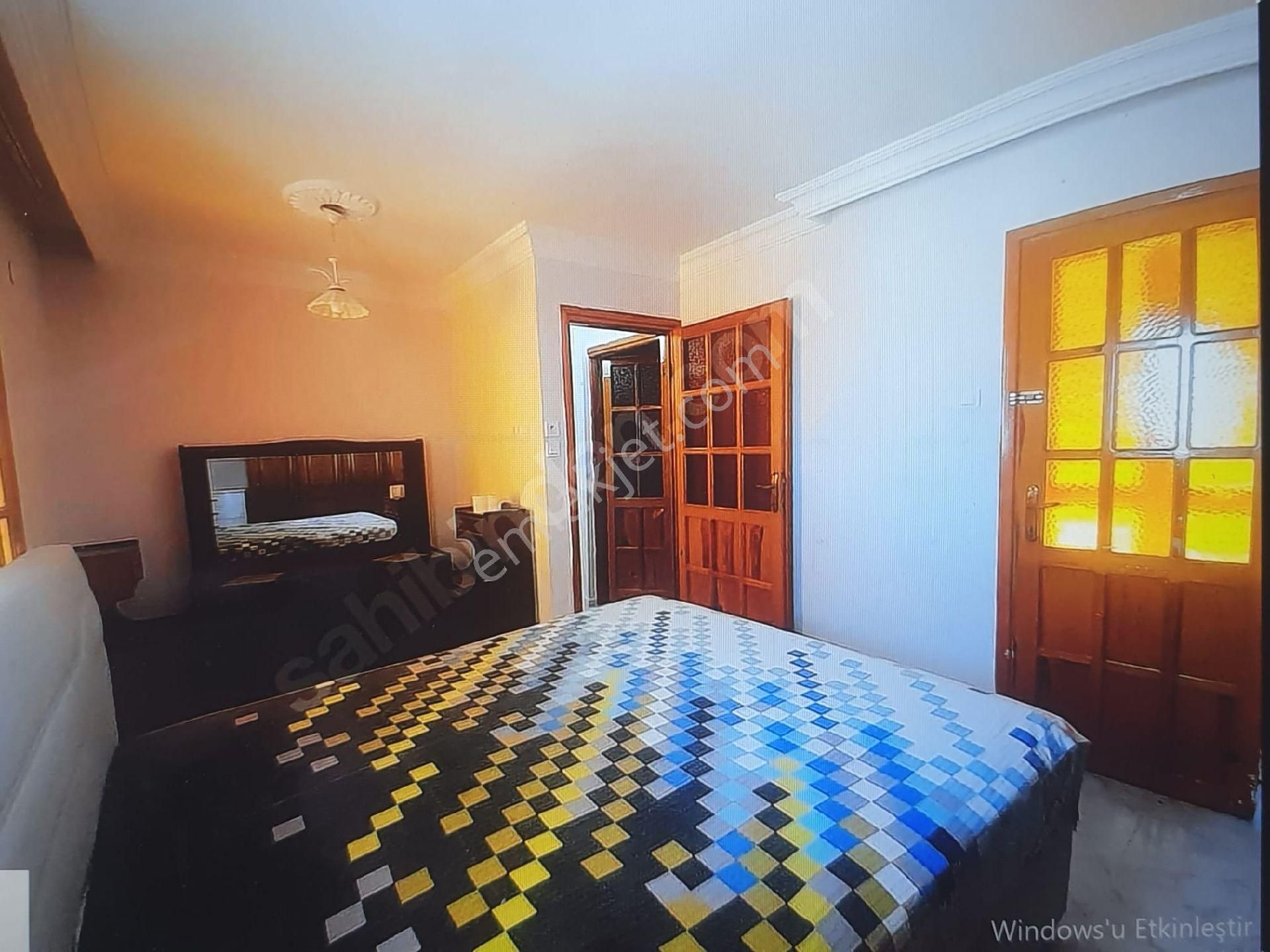 Kuşadası Kadınlardenizi Mahallesinde Satılık Deniz Manzaralı Doğalgazlı 3+1 Triplex - Görsel 15