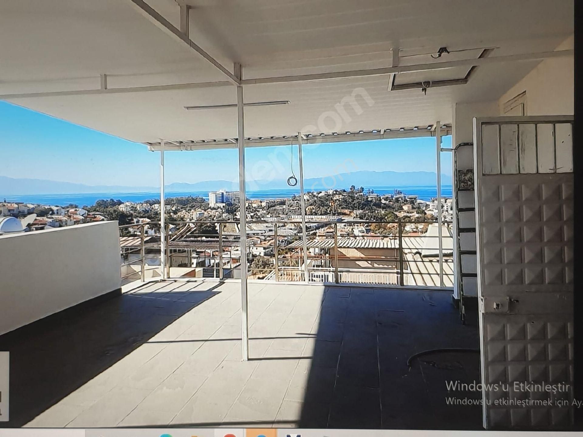 Kuşadası Kadınlardenizi Mahallesinde Satılık Deniz Manzaralı Doğalgazlı 3+1 Triplex - Görsel 5