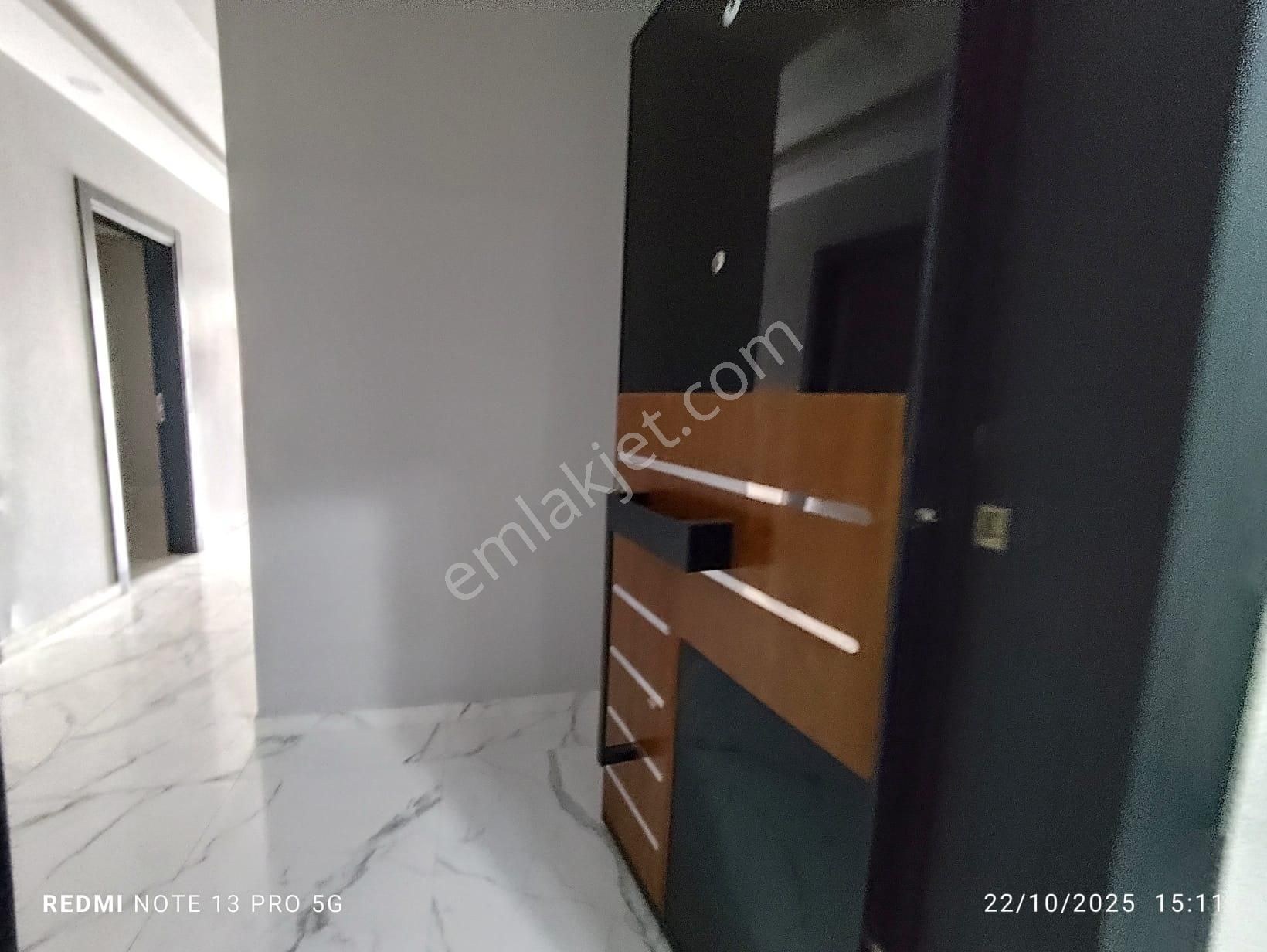 Ayvada'dan Ayvalık Altınovada 5 Katlı Binanın 2 Katı 3+1 Lüks Daire - Görsel 15