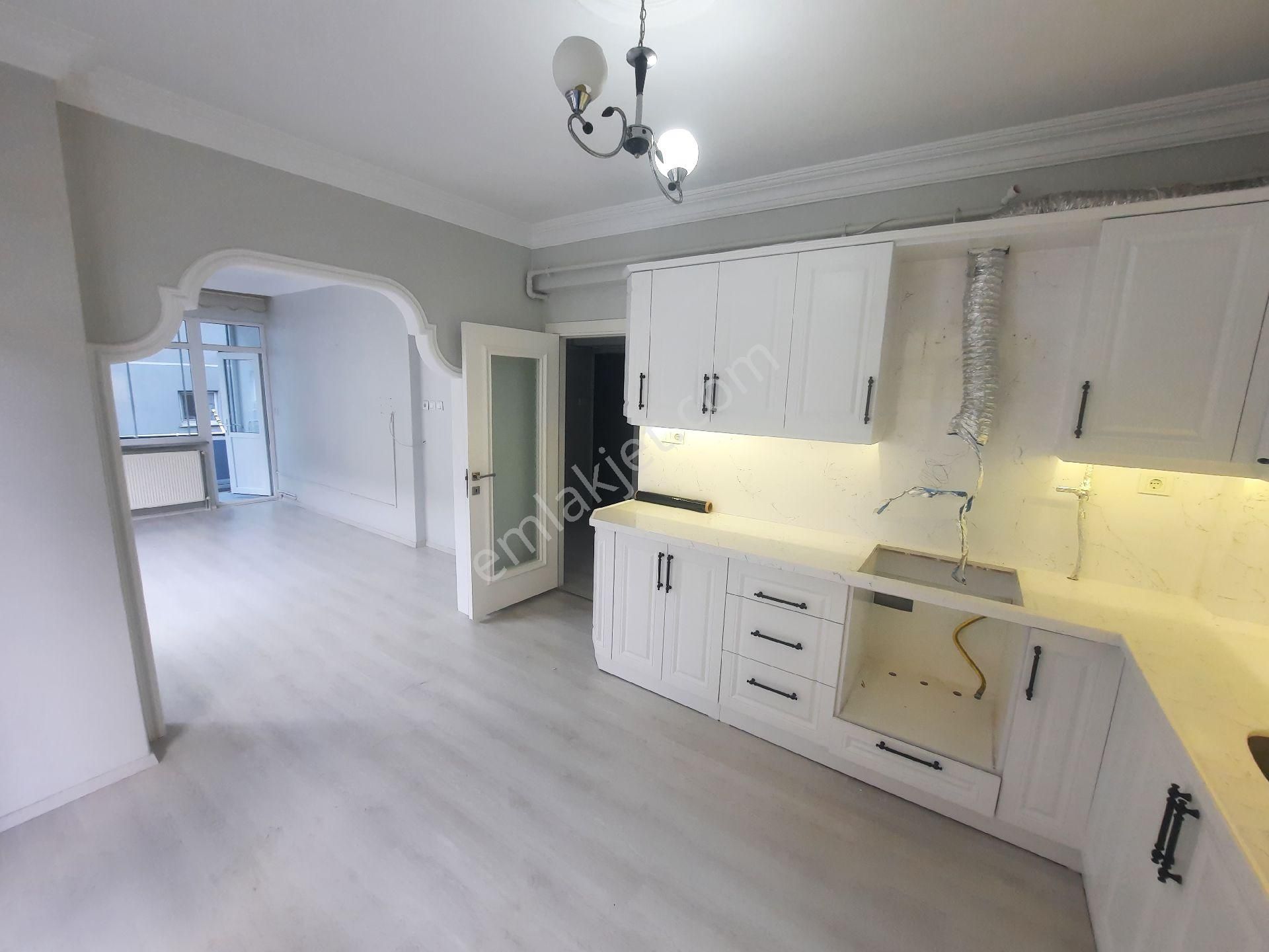 Furkan Emlak'tan Canik Beledievler Mevkisinde 3+1 2.kat 120m2 Masrafsız - Görsel 2