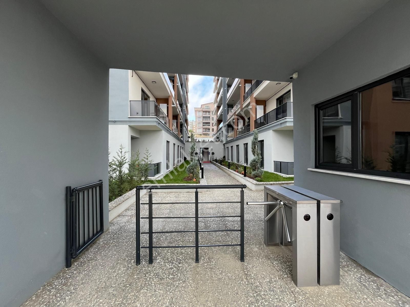 Görükle'de 2+1 Dublex Eşyalı Satılık Fırsat Daire - Görsel 23