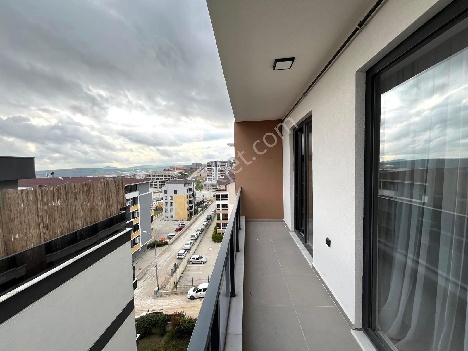 Görükle'de 2+1 Dublex Eşyalı Satılık Fırsat Daire - Görsel 22