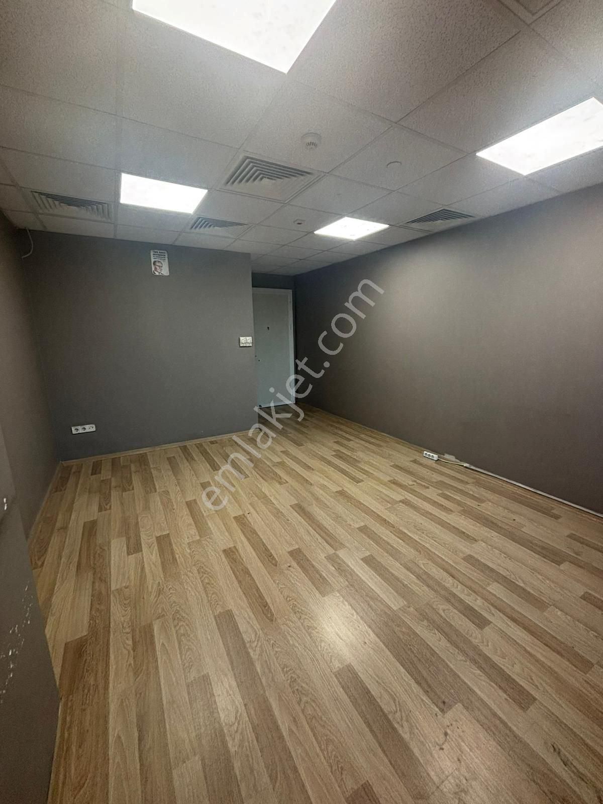 İstanbul Vizyonpark Ofis Plazalarında 30 M2 Kiralık Ofis Kdv Avantajlı - Görsel 7