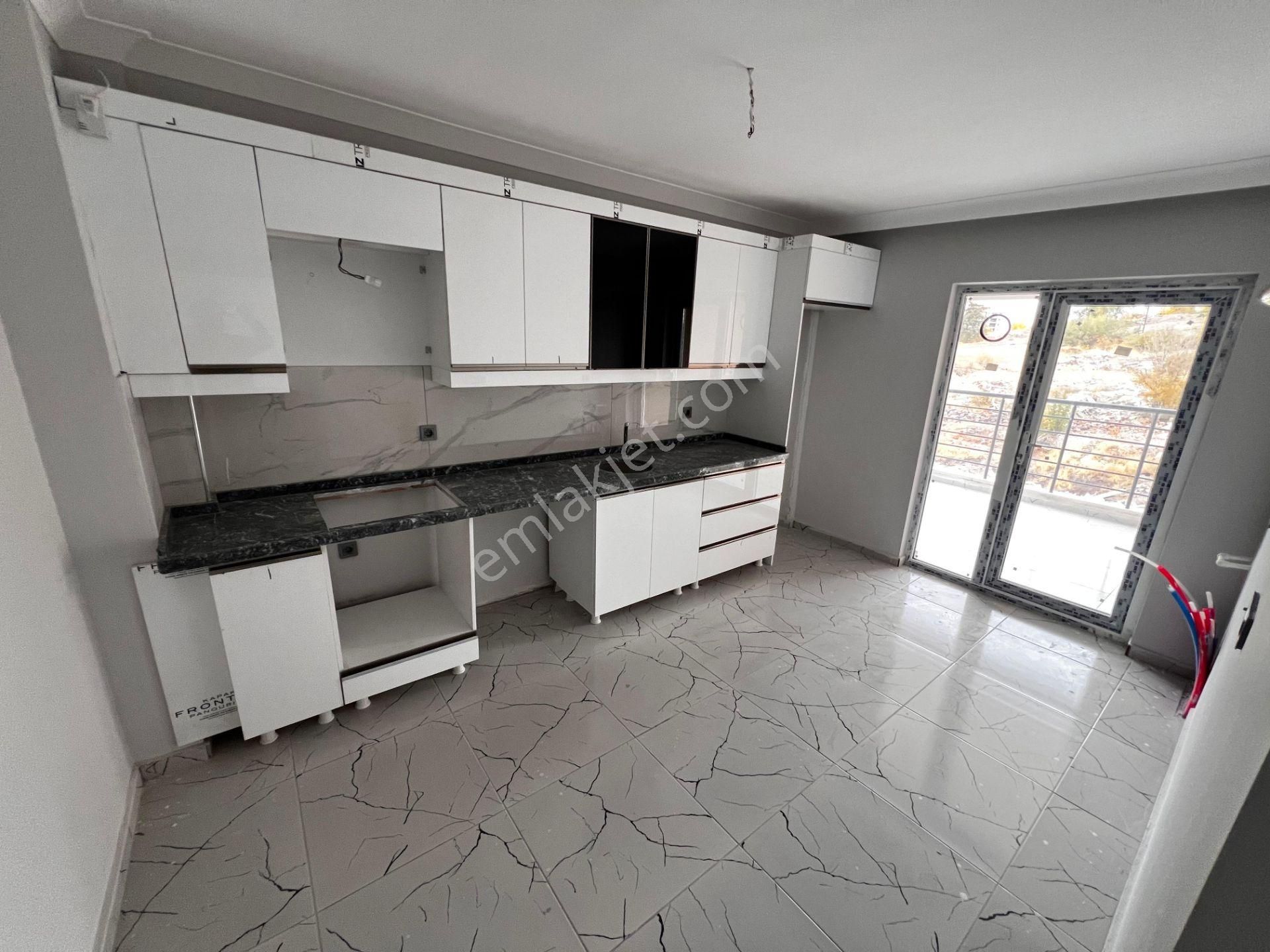 Altındağ - Feridun Çelik Mahallesinde Ara Katta 3+1 Satılık Sıfır Daire !!!