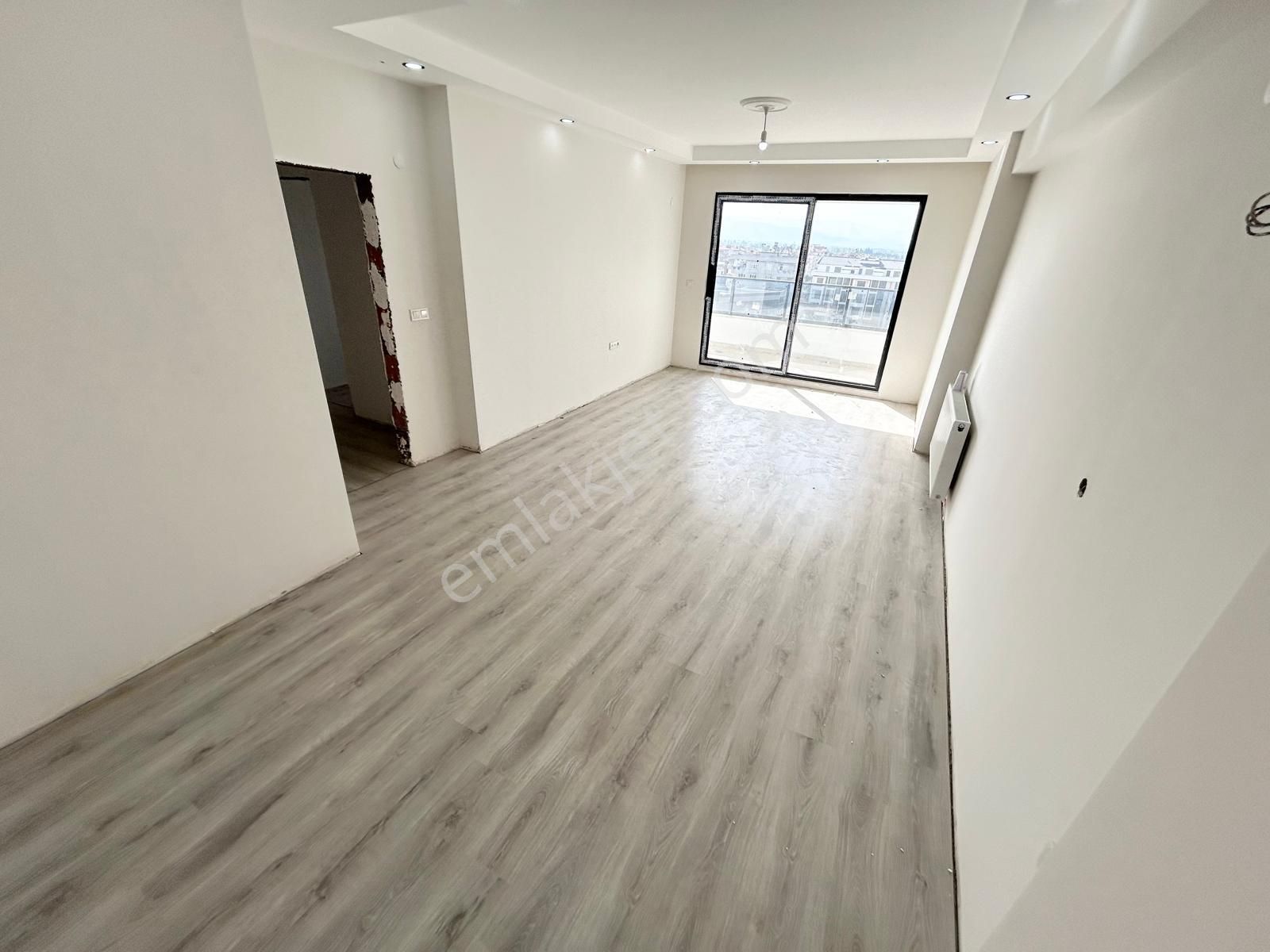 Yüksel'den Satılık Kadıköy Merkezde Doğalgazlı Sıfır 2+1 Daire - Görsel 2