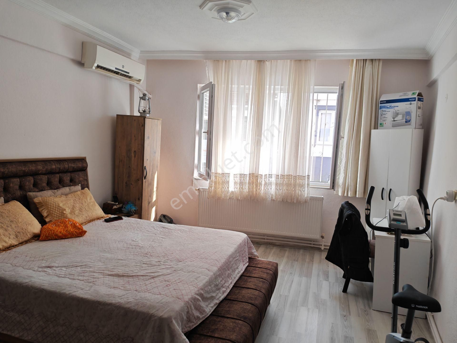 Plevne Mahallesinde Satılık 2 Katlı Bina 3. Kat Hazır Durumda - Görsel 15