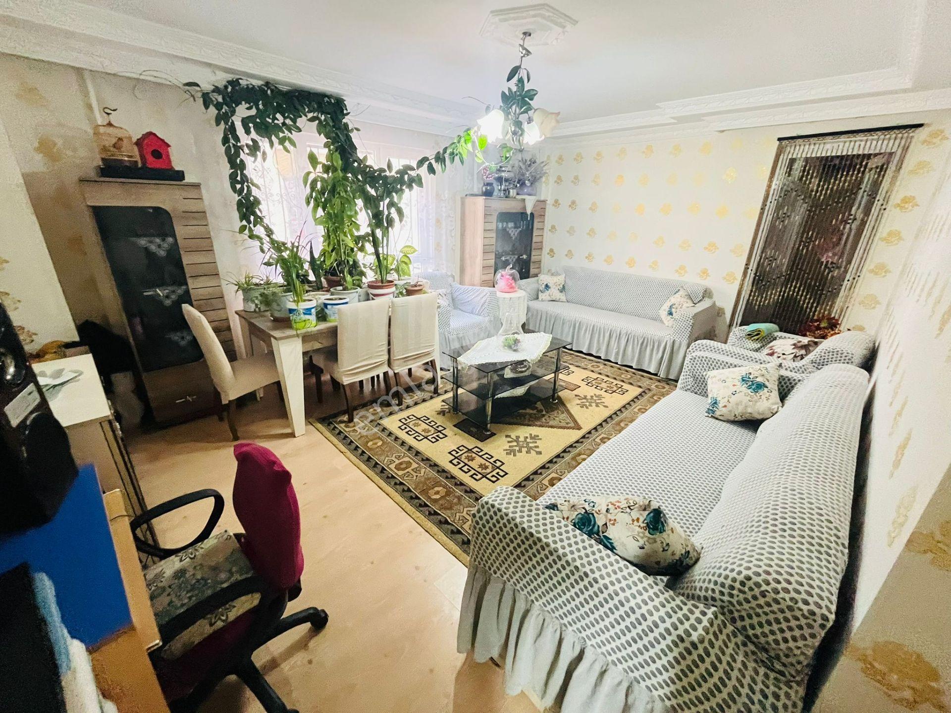 Mutlu'da Millet Bahçesi Yakını Asansörlü 3+1 Satılık Daire !!! - Görsel 3