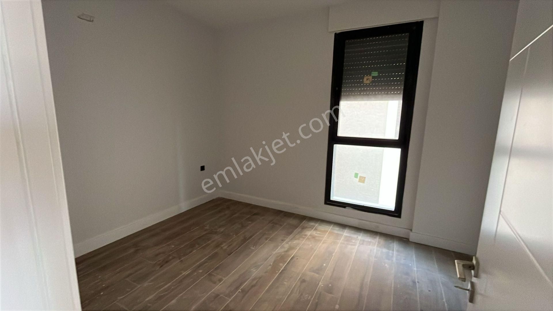 Kuşadası-deniz Manzaralı-satılık-arakat-daire 3+1 - Görsel 10