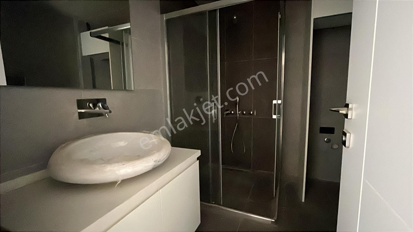 Kuşadası-deniz Manzaralı-satılık-arakat-daire 3+1 - Görsel 13