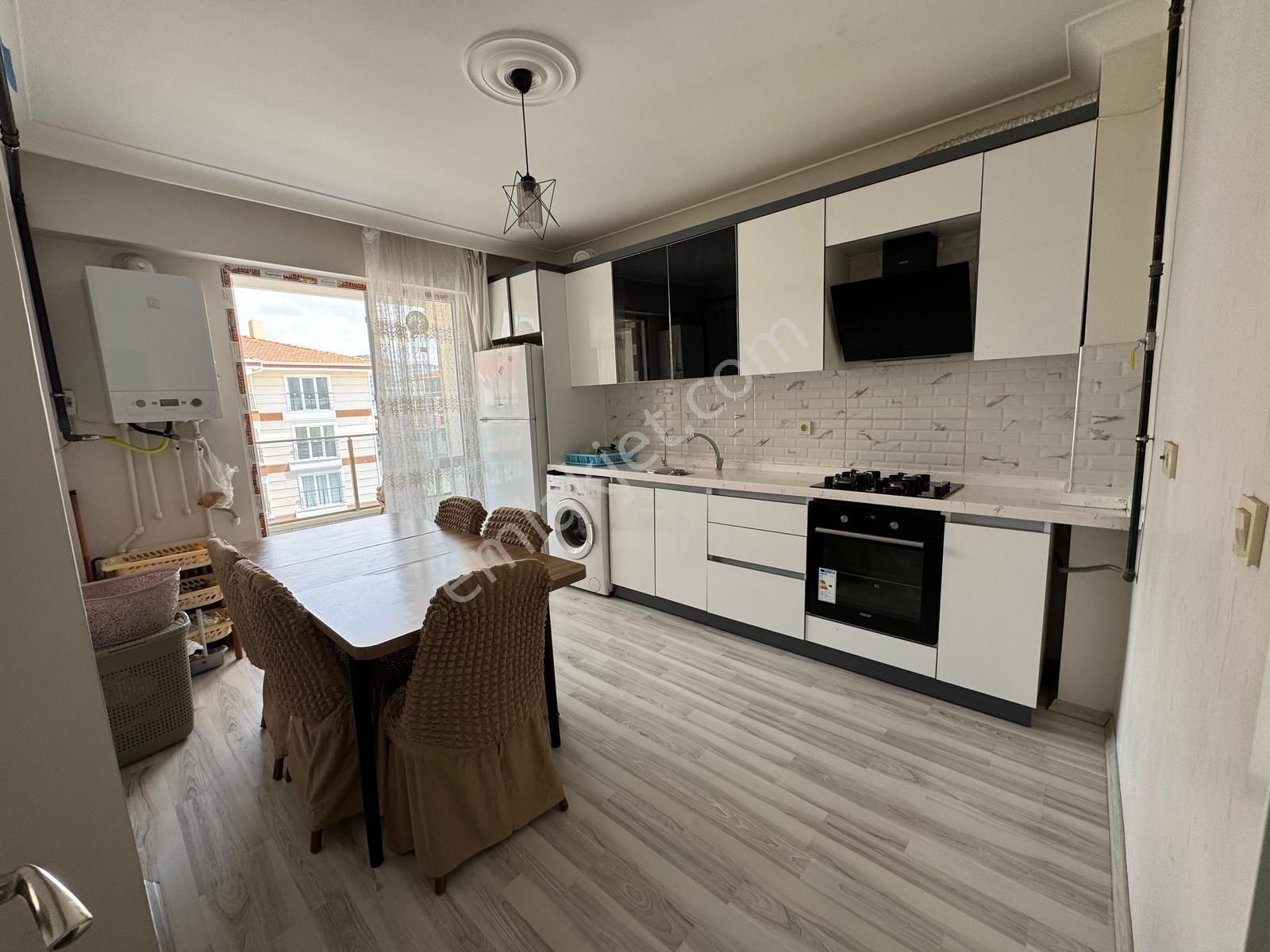 Altındağ - Karapürçek Mahallesi Diş Hastanesi Yakınında 6+2 Satılık Dubleks Daire !!!