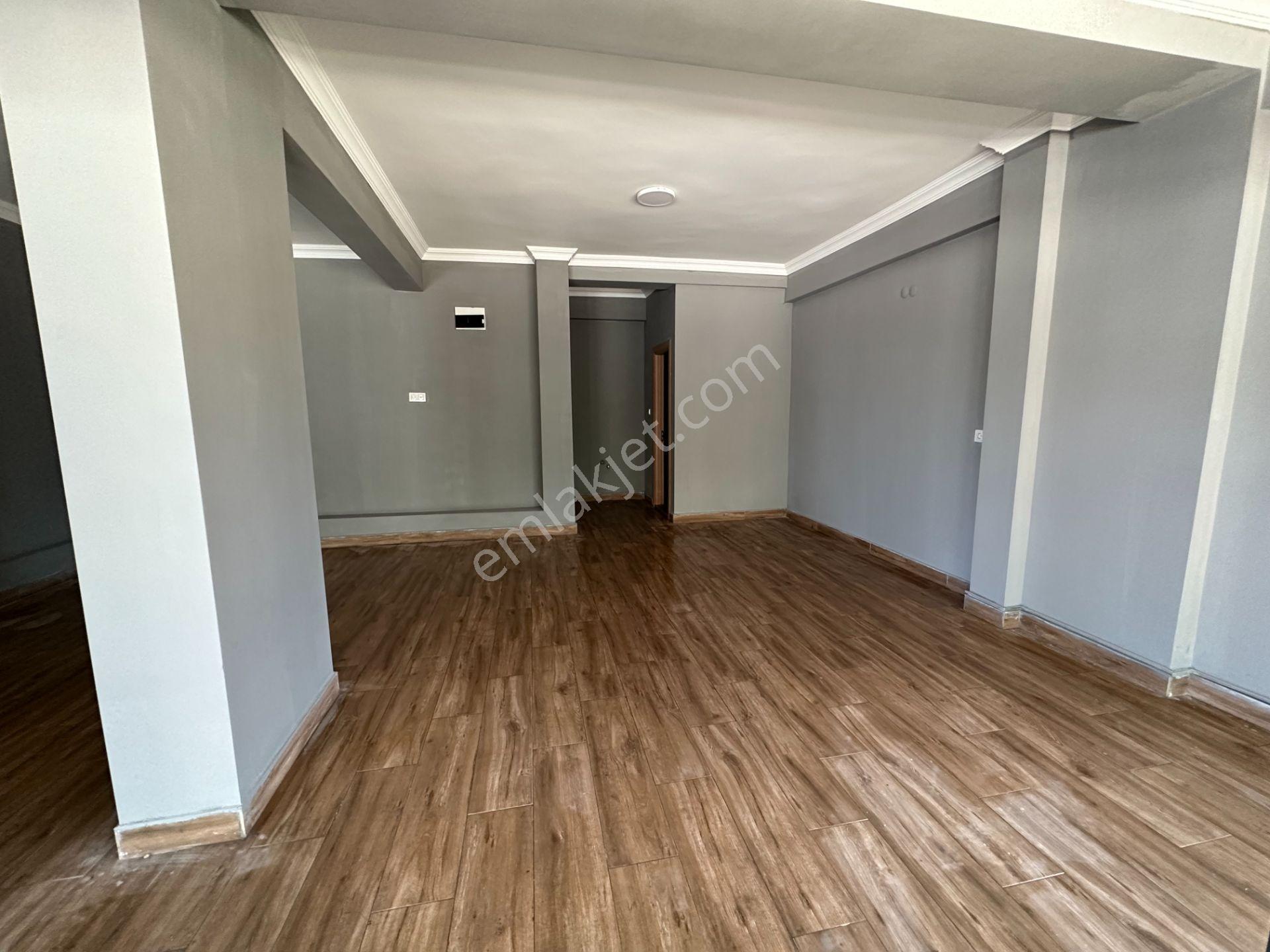 Paşakonak Mah.de Royal Hastane Arkası Kiralık İş Yeri Dükkan - Görsel 13