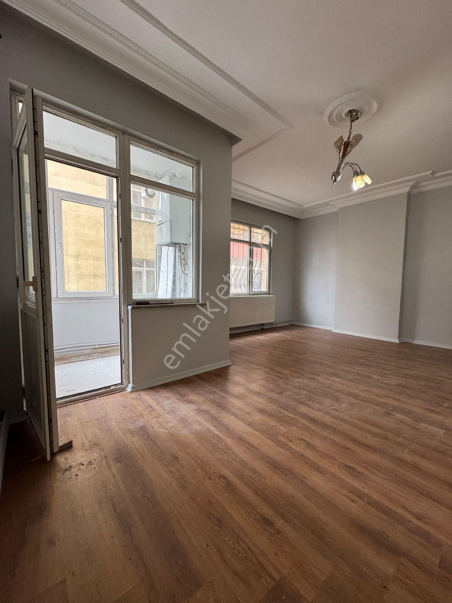 Tepeüstü Mahallesi Metro Yürüme Mesafesi Temiz Daire 1.kat Kiralık Daire - Görsel 12