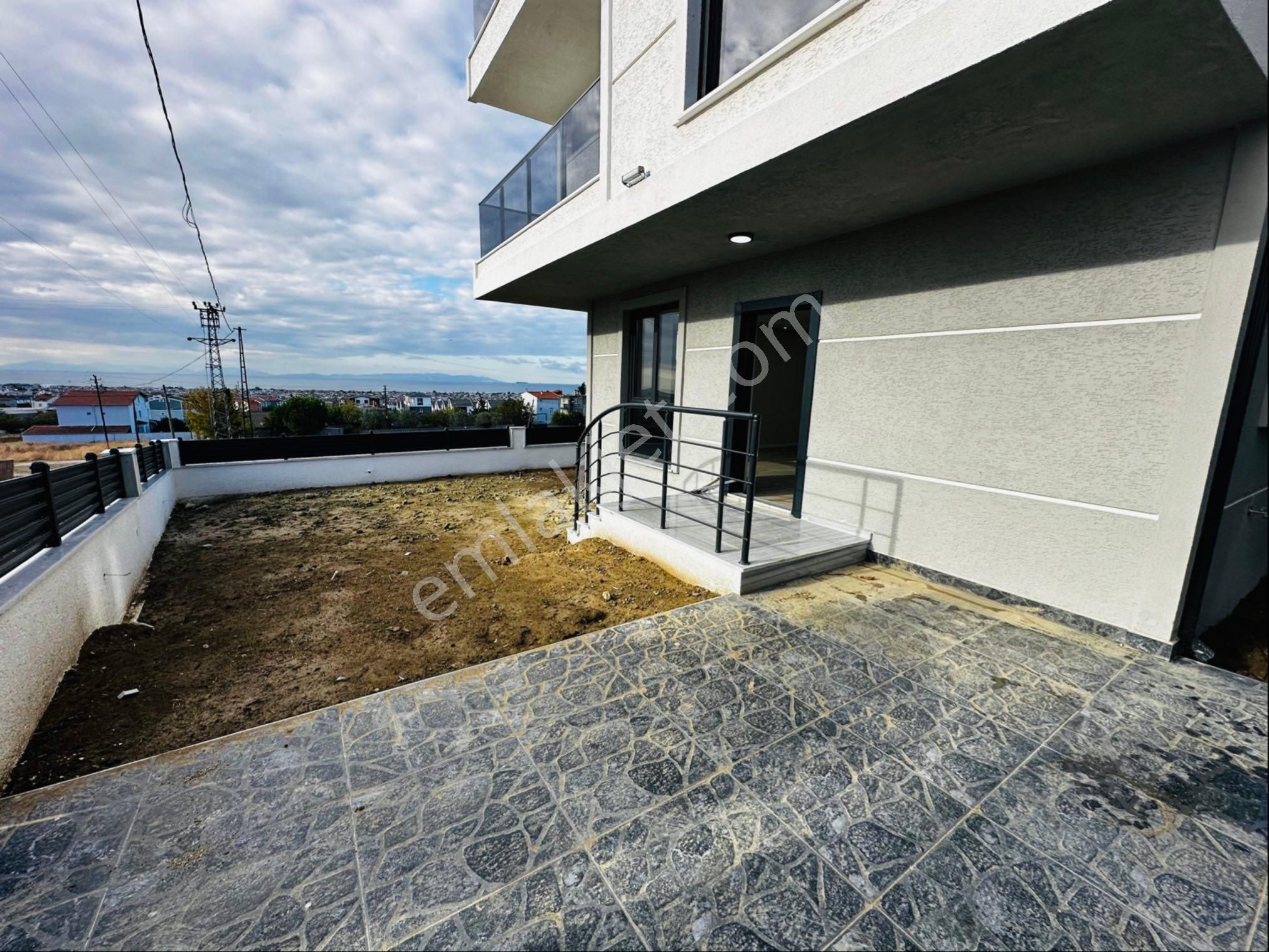 Koyuncu Gyrm'den Yeniçiftlikde Merkezi Konumda Deniz Manzaralı 4+1 Lüx Villa - Görsel 15