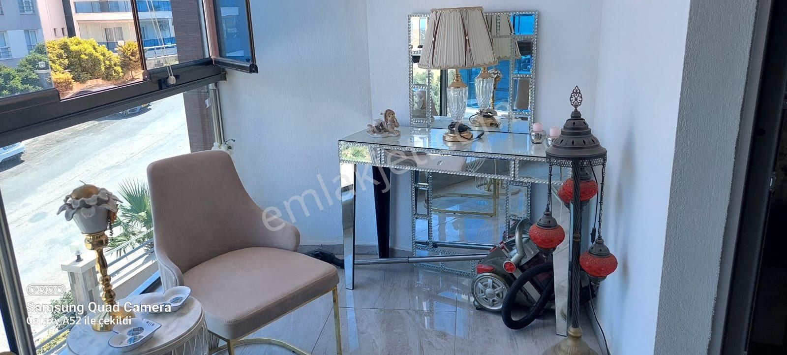 Nezih Bir Sitede Havuzlu 3+1 Ara Kat Satılık Daire - Görsel 7