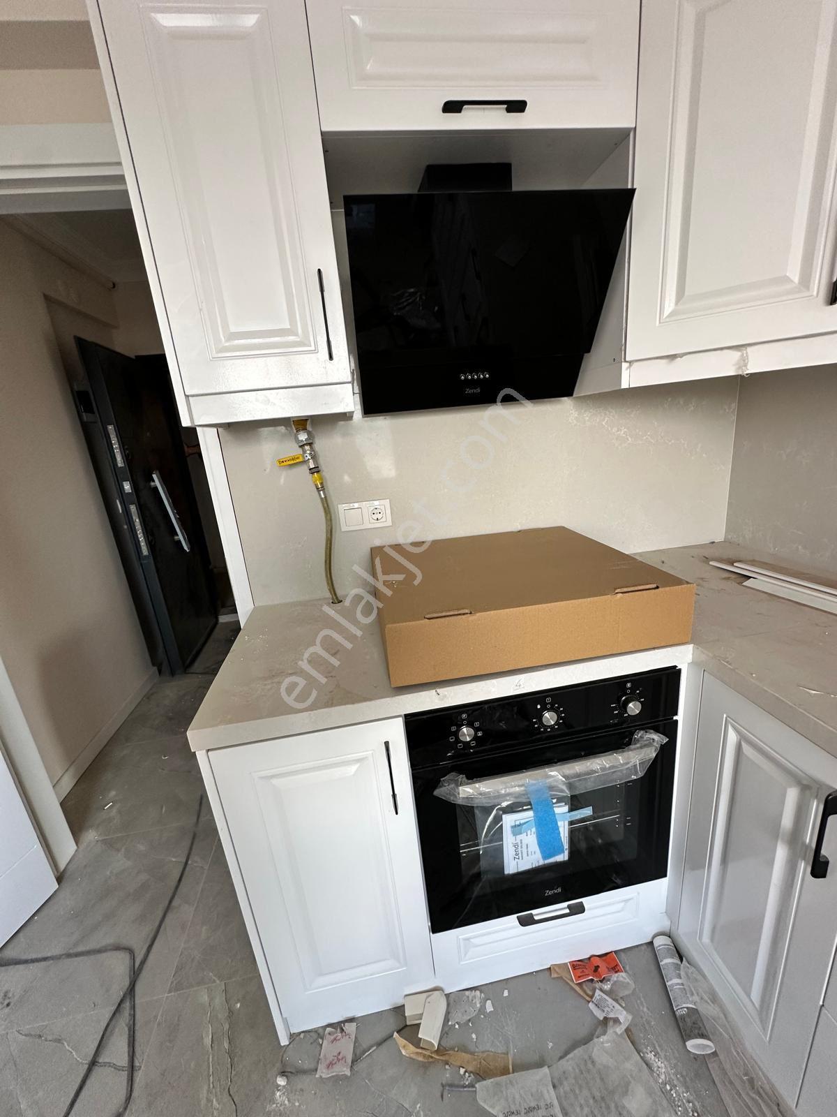 🏡 Akgedik Mahallesi 🏡 ✅2+1 130 M2 4 Katlının Zemin Katı ❇️ Kapalı Mutfak - Görsel 4