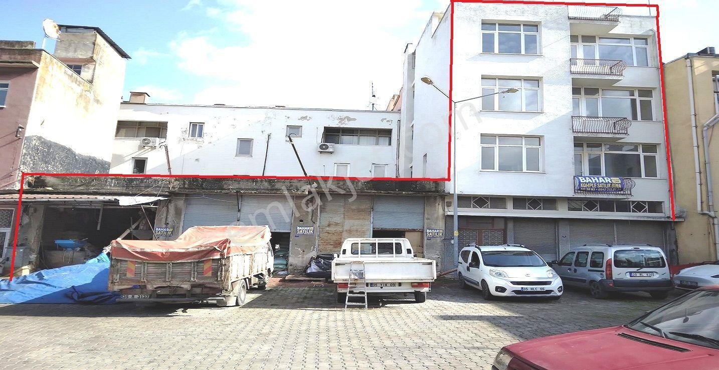Merkezi Yerde 4 Katlı Giriş Kat İşyeri Olan Komple Bina Ve 3 Tane Dükkan