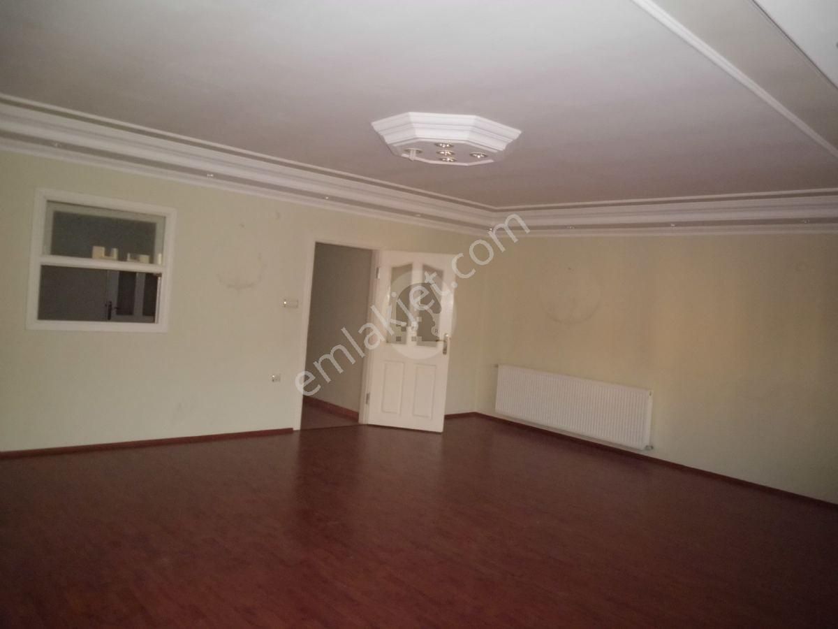 Çorlu Atatürk Bulvarına Cepheli Kiralık Daire P.no: 1817m - Görsel 3