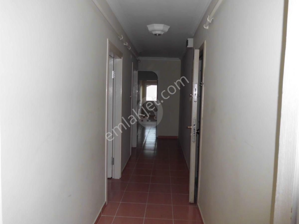 Çorlu Atatürk Bulvarına Cepheli Kiralık Daire P.no: 1817m - Görsel 12