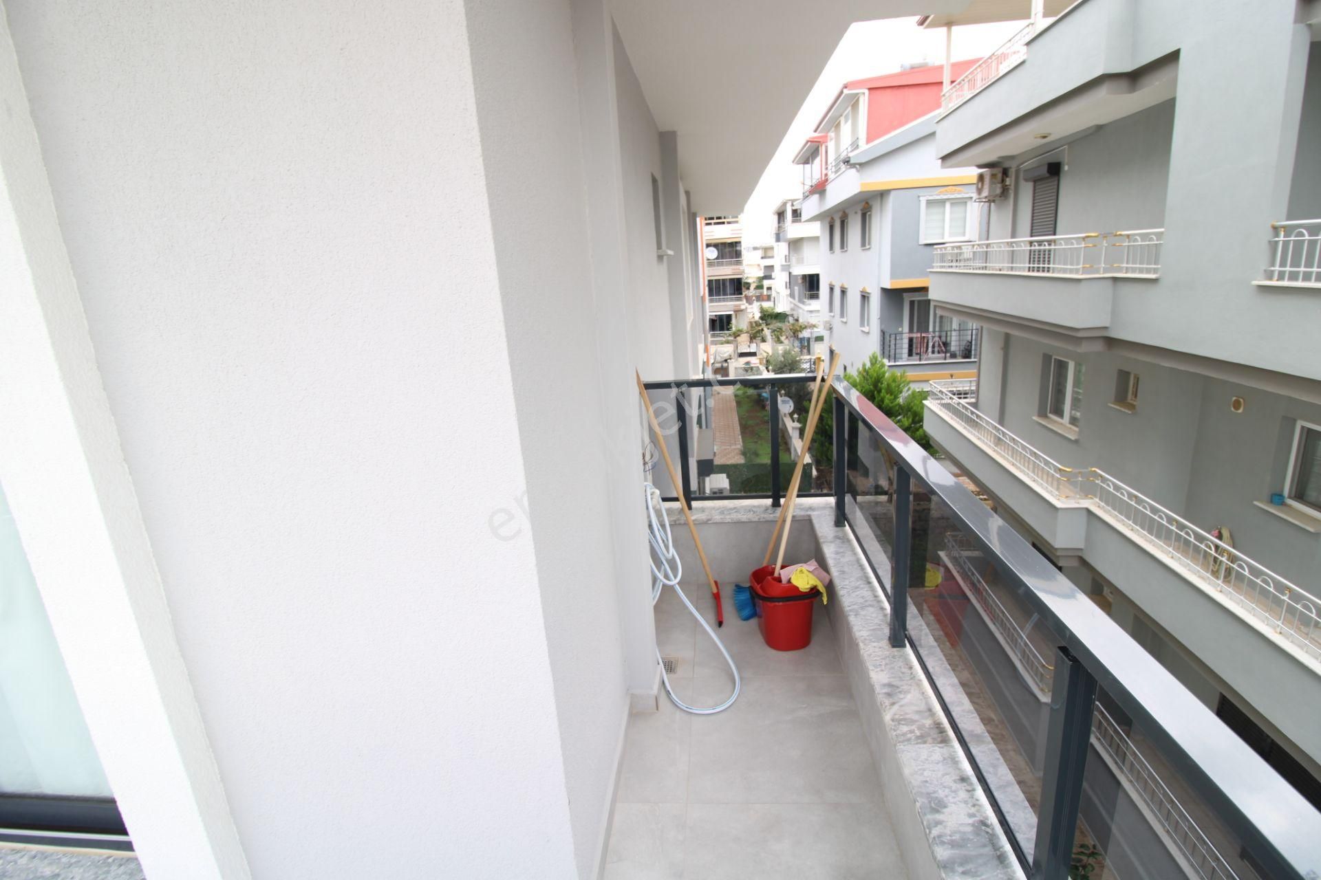 Aydın Didim Efeler Mahallesi Sıfır Asansörlü Bina 1 Ci Kat 2+1 Açık Mutfak Eşyalı Eşyalar Sıfır - Görsel 17