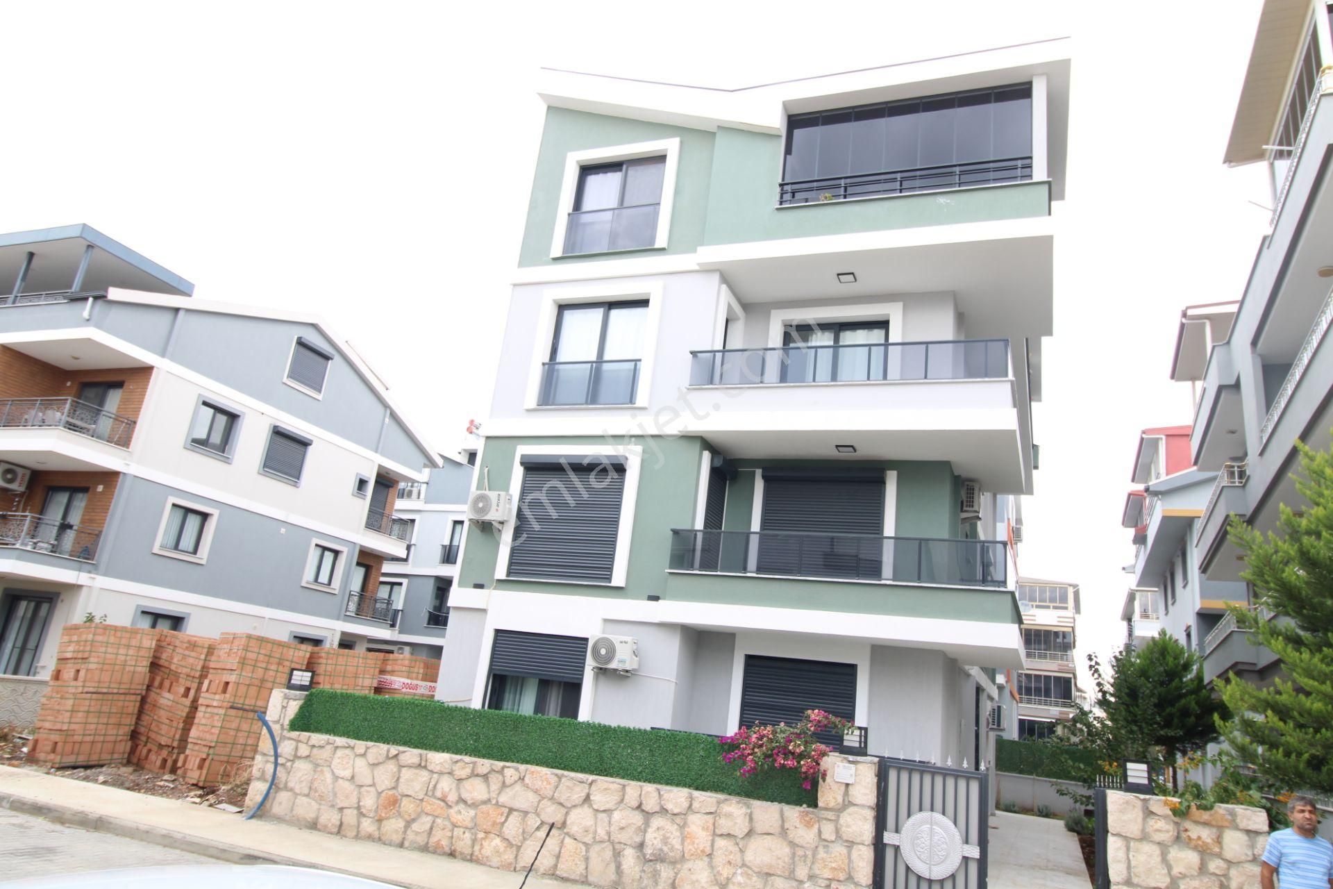 Aydın Didim Efeler Mahallesi Sıfır Asansörlü Bina 1 Ci Kat 2+1 Açık Mutfak Eşyalı Eşyalar Sıfır