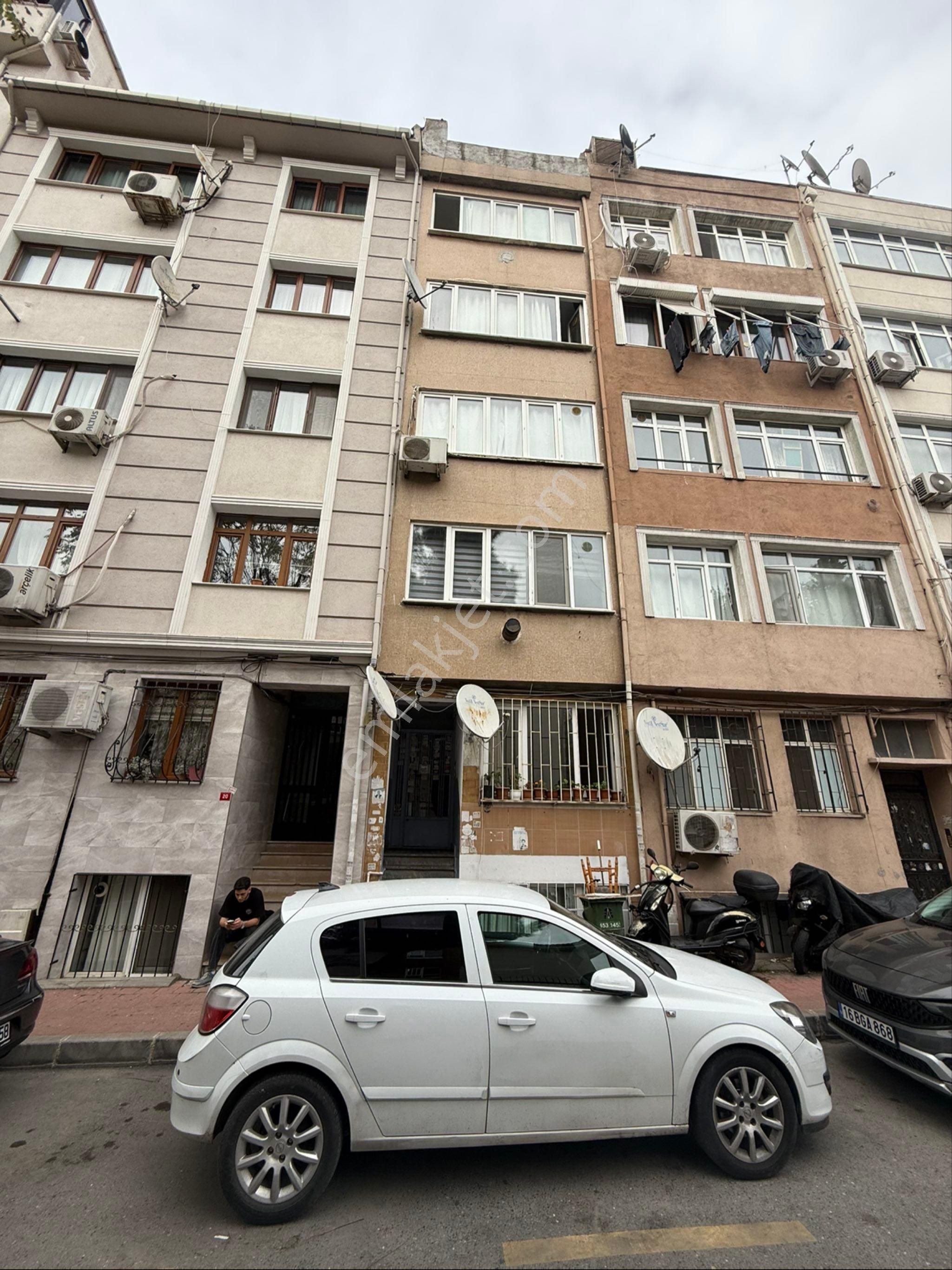 Fatih İskenderpaşa Mah Satılık Bodrum Katı 1+1 - Görsel 6