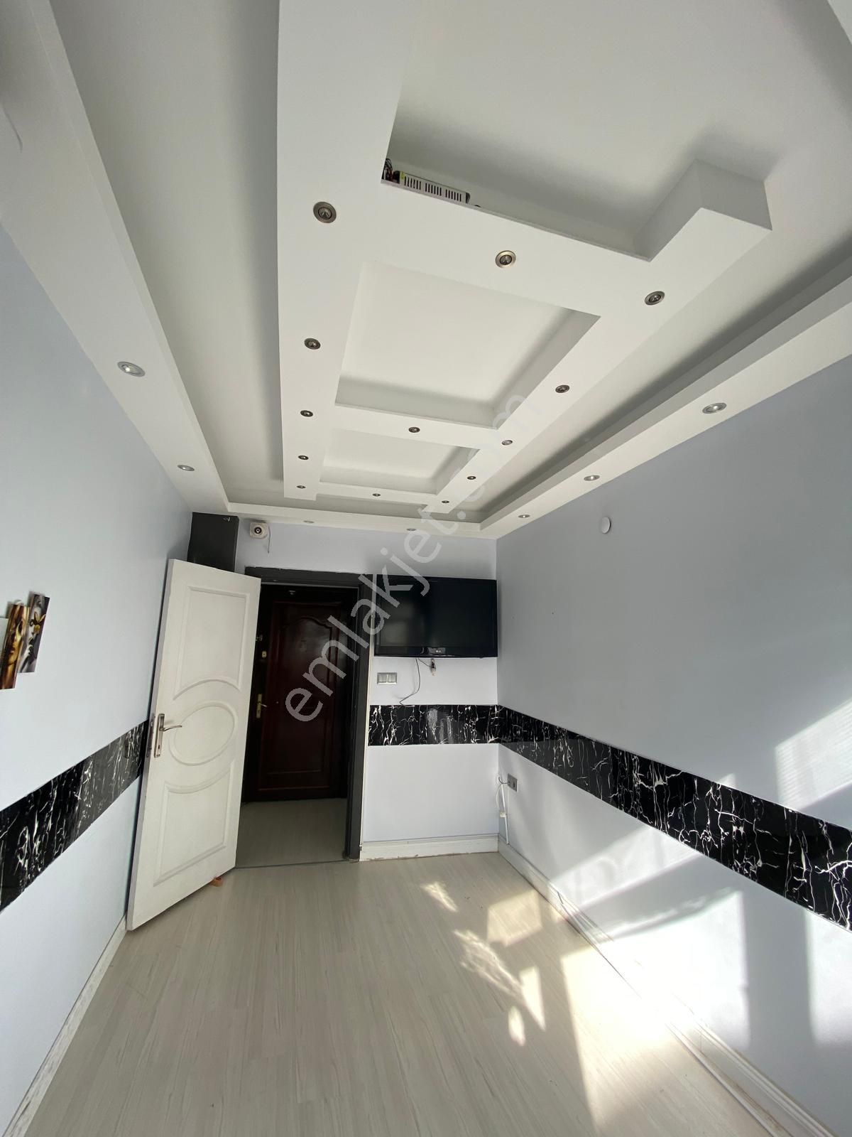 Fatih Molla Gürani Mahallesinde 3+1/90m2/3. Kat/ Satılık / Ofis - Görsel 4
