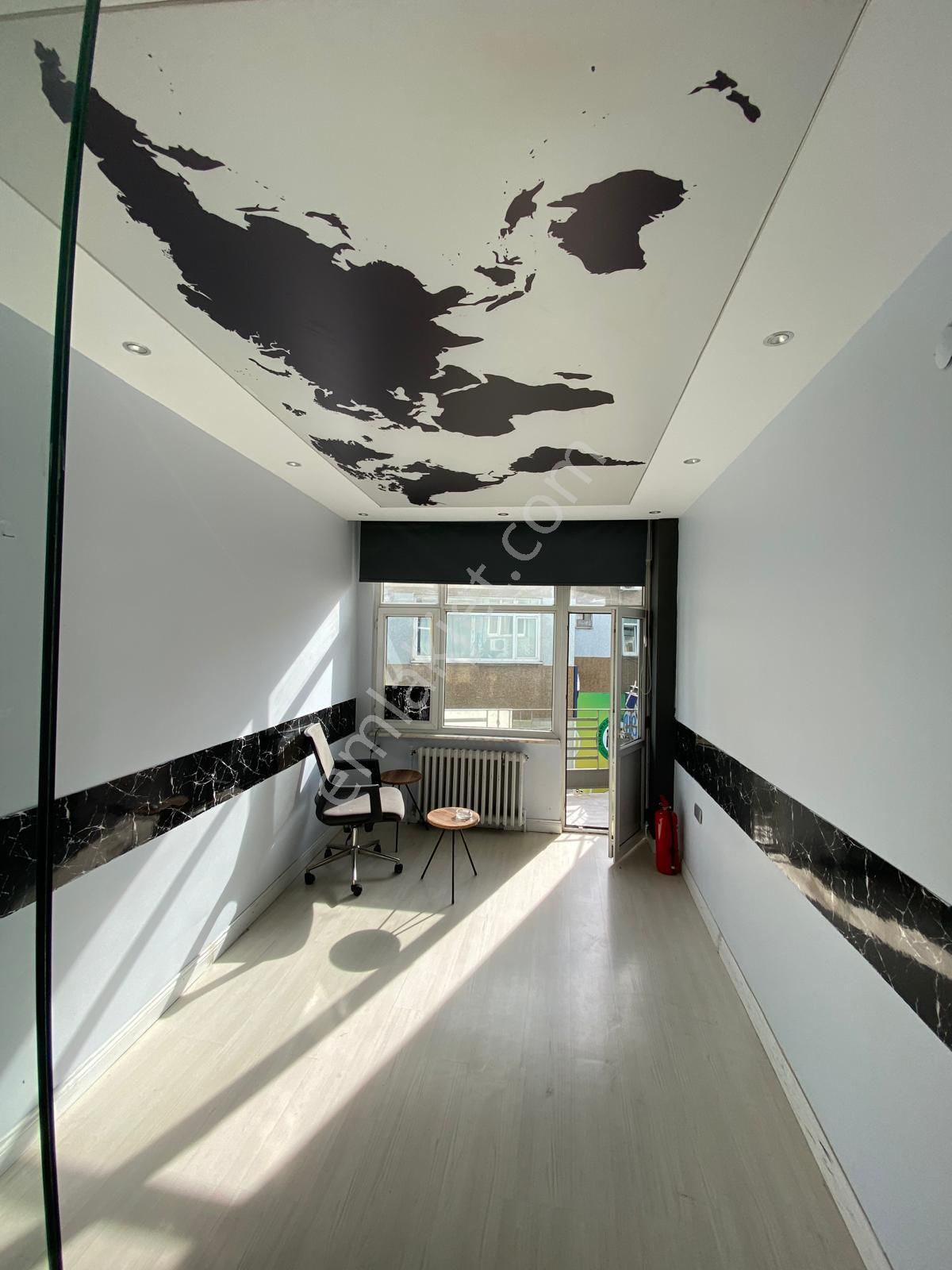 Fatih Molla Gürani Mahallesinde 3+1/90m2/3. Kat/ Satılık / Ofis - Görsel 2