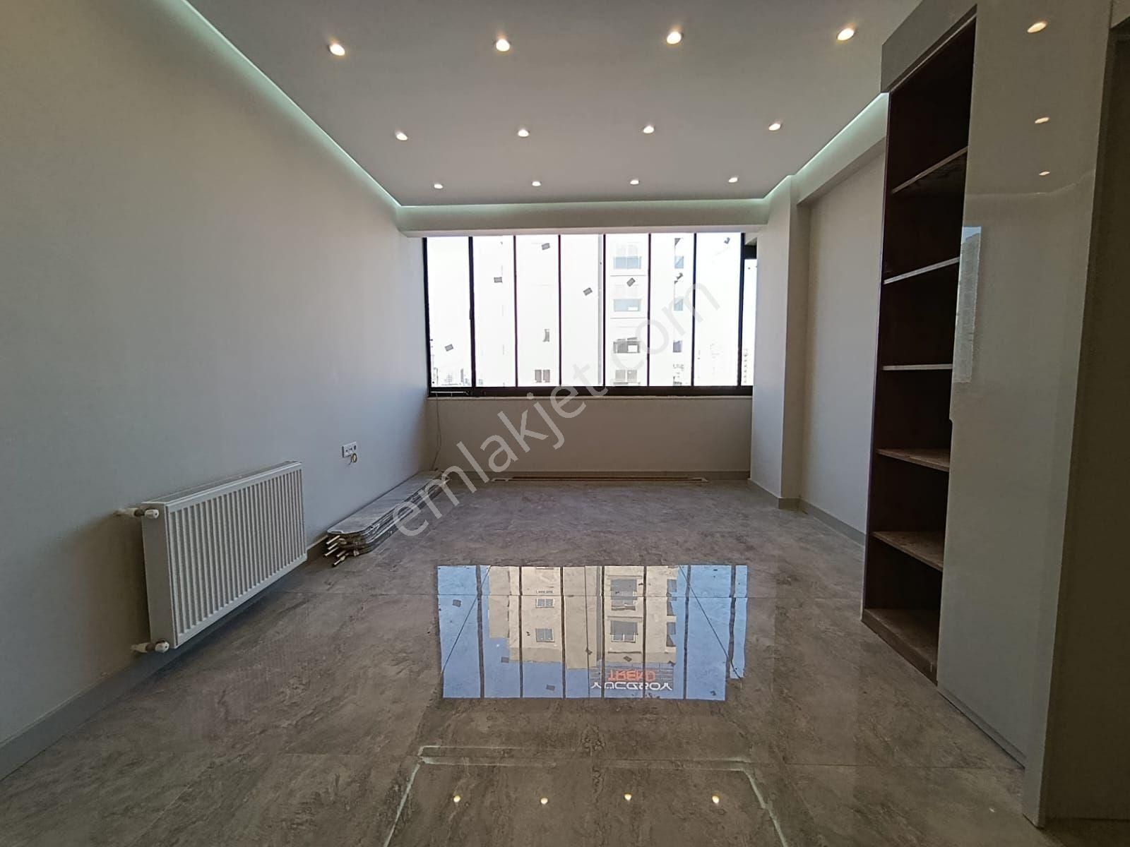 Mersin Mezitlide 2.çevre Yoluna Sıfır 3+1 Fırsat Daire