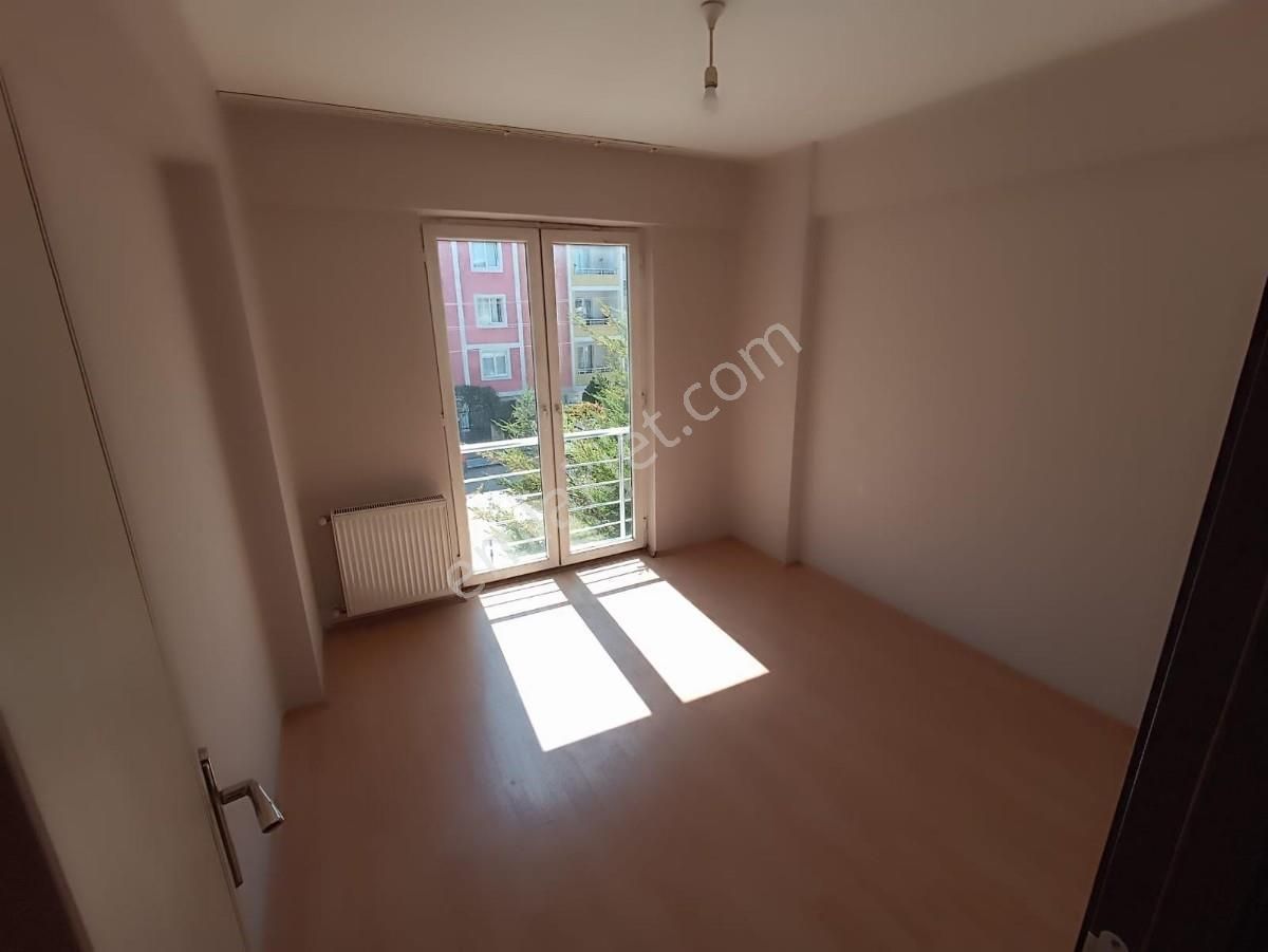 Bursa Nilüfer Görükle / Sakarya Mahallesinde Kiralık 1+1 Daire - Görsel 11