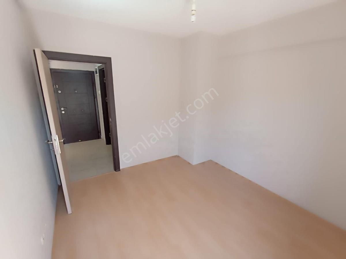 Bursa Nilüfer Görükle / Sakarya Mahallesinde Kiralık 1+1 Daire - Görsel 14
