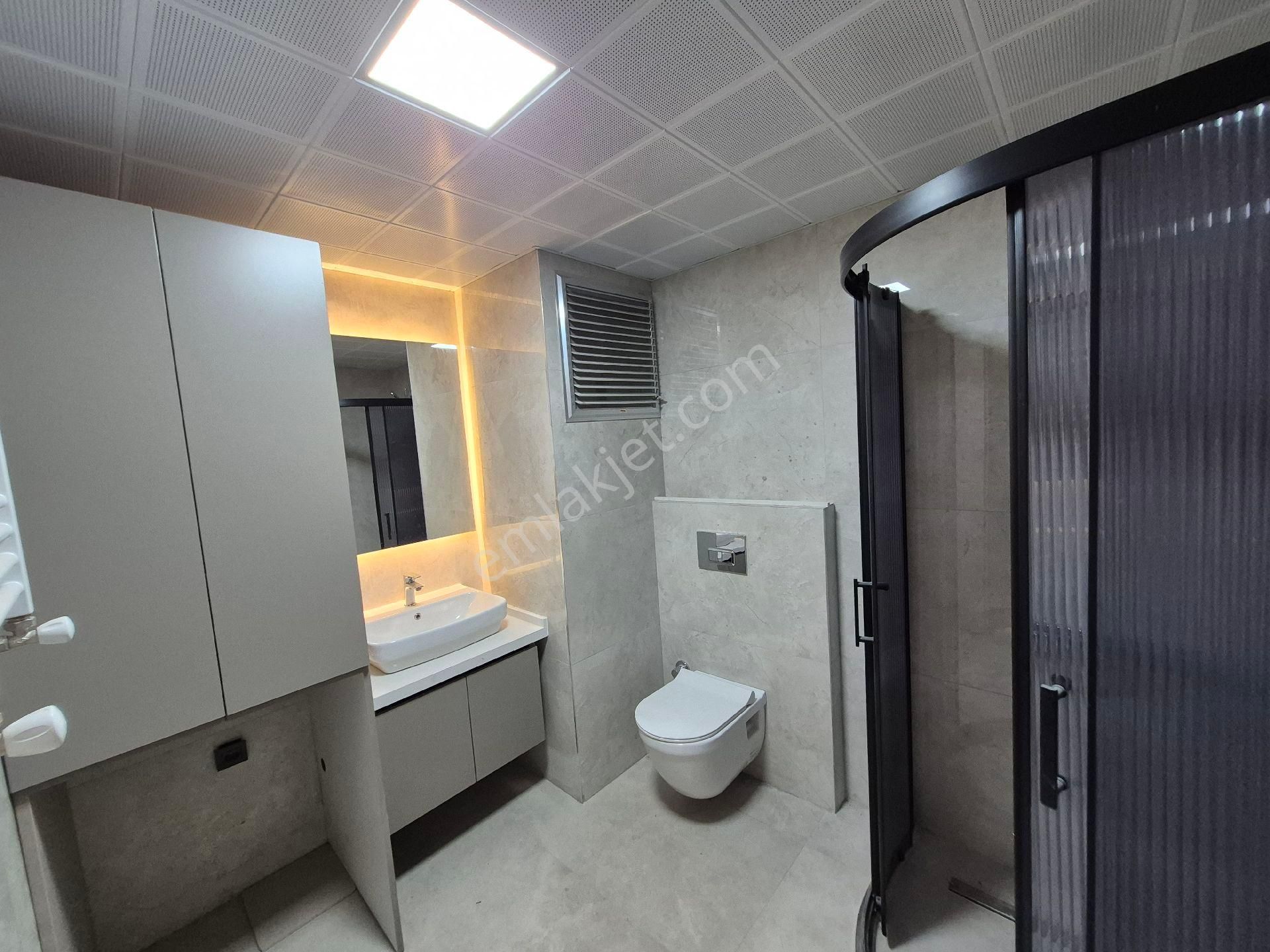 Bornova'nın Kalbinde Erzene Mh. Sıfır 3+1 Satılık Geniş Daire - Görsel 11