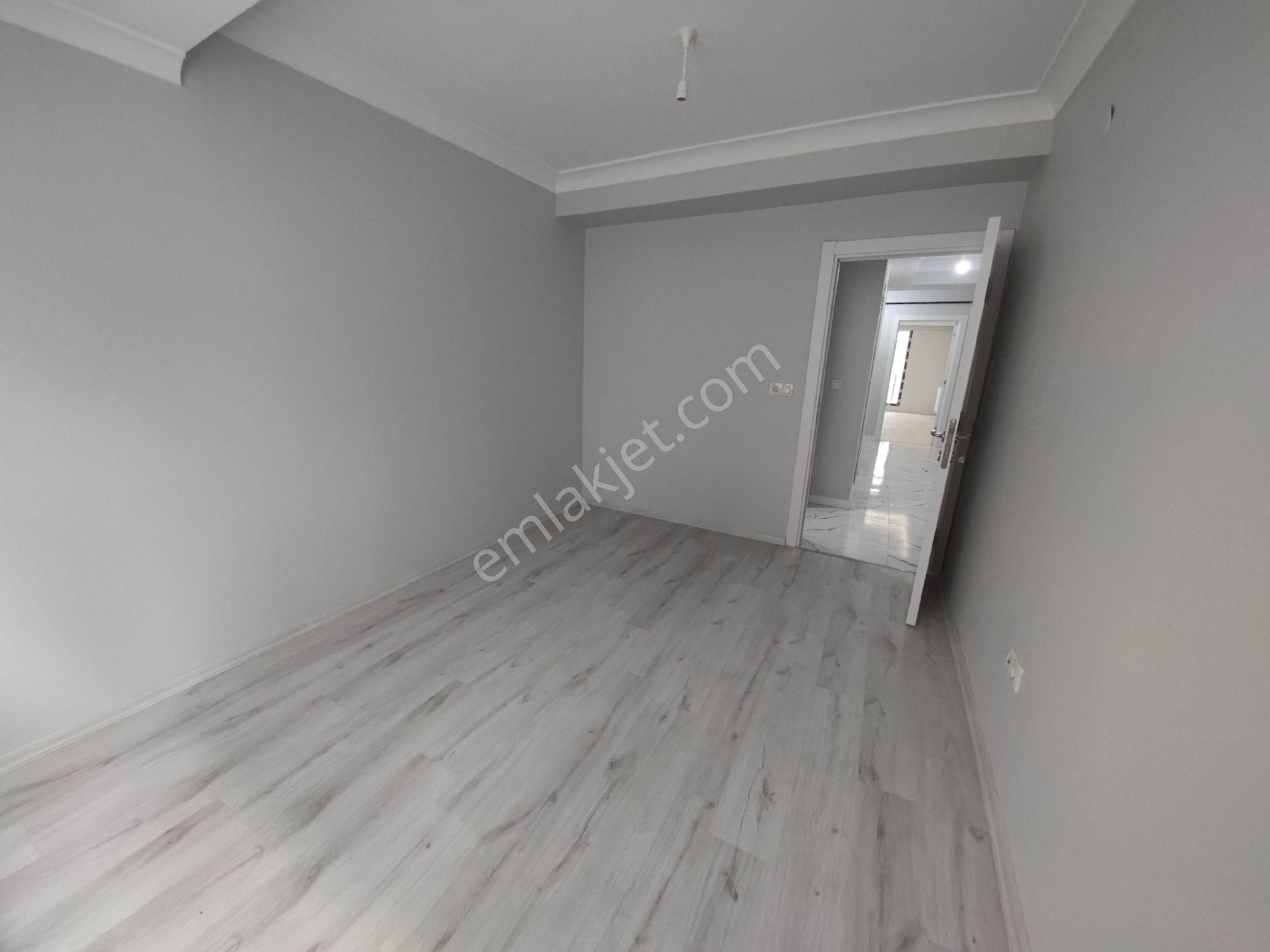 Bahçelievler Şirinevler De 3+1 110 M² Arakat Daire - Görsel 24
