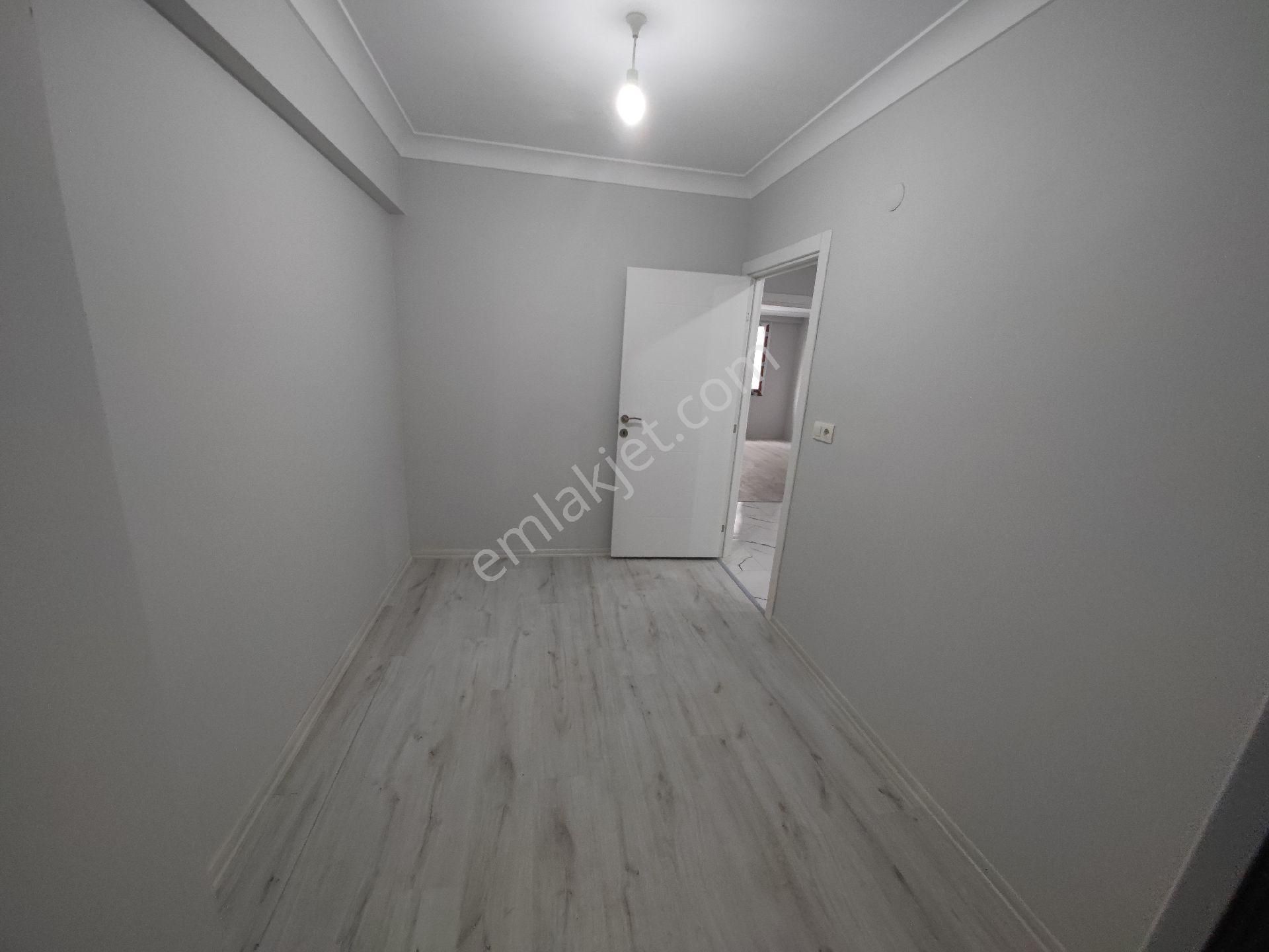 Bahçelievler Şirinevler De 3+1 110 M² Arakat Daire - Görsel 12