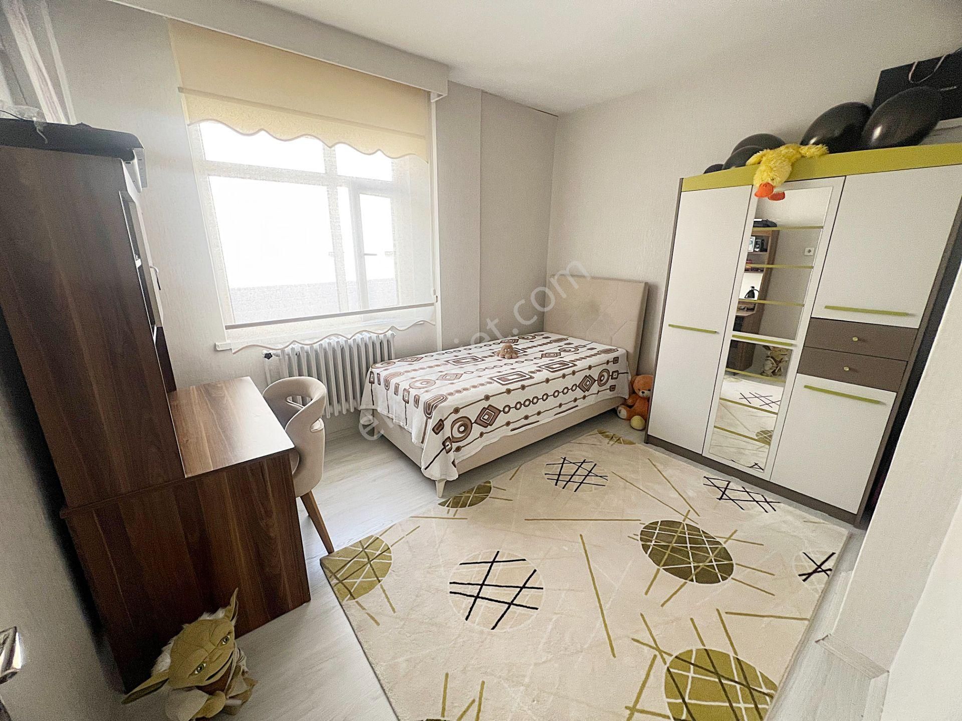 Yunus Emre Göbek Yakını Merkezi Lokasyonda Ful Yapılı Masrafsız 3+1 - Görsel 9