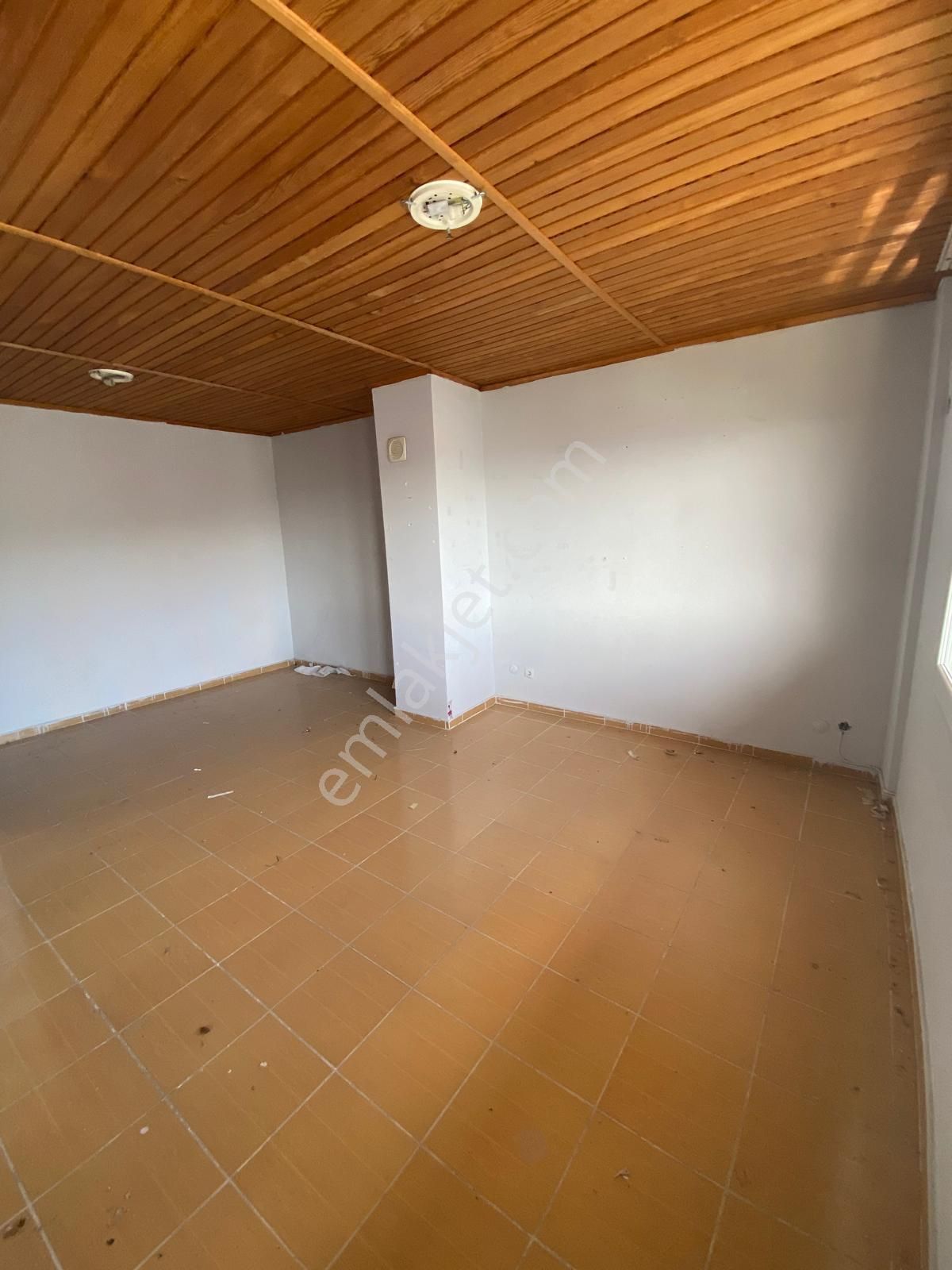 Bornova İnönü Mah. 4katlı 4daireli Komple Satılık Bina - Görsel 18