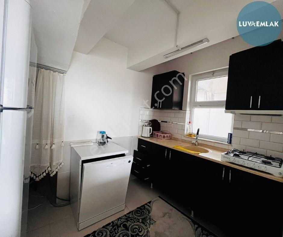 Didim Akbük'te Her Kattan Deniz Manzaralı 3+1 Eşyalı Yazlık - Görsel 8