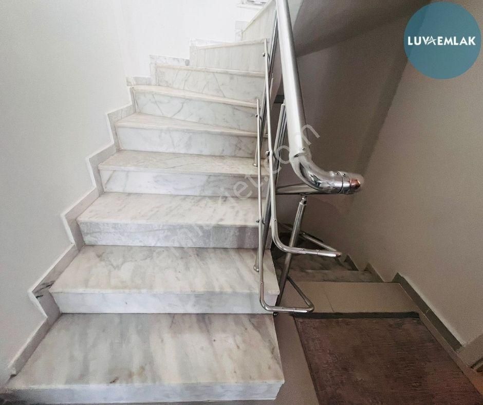 Didim Akbük'te Her Kattan Deniz Manzaralı 3+1 Eşyalı Yazlık - Görsel 19