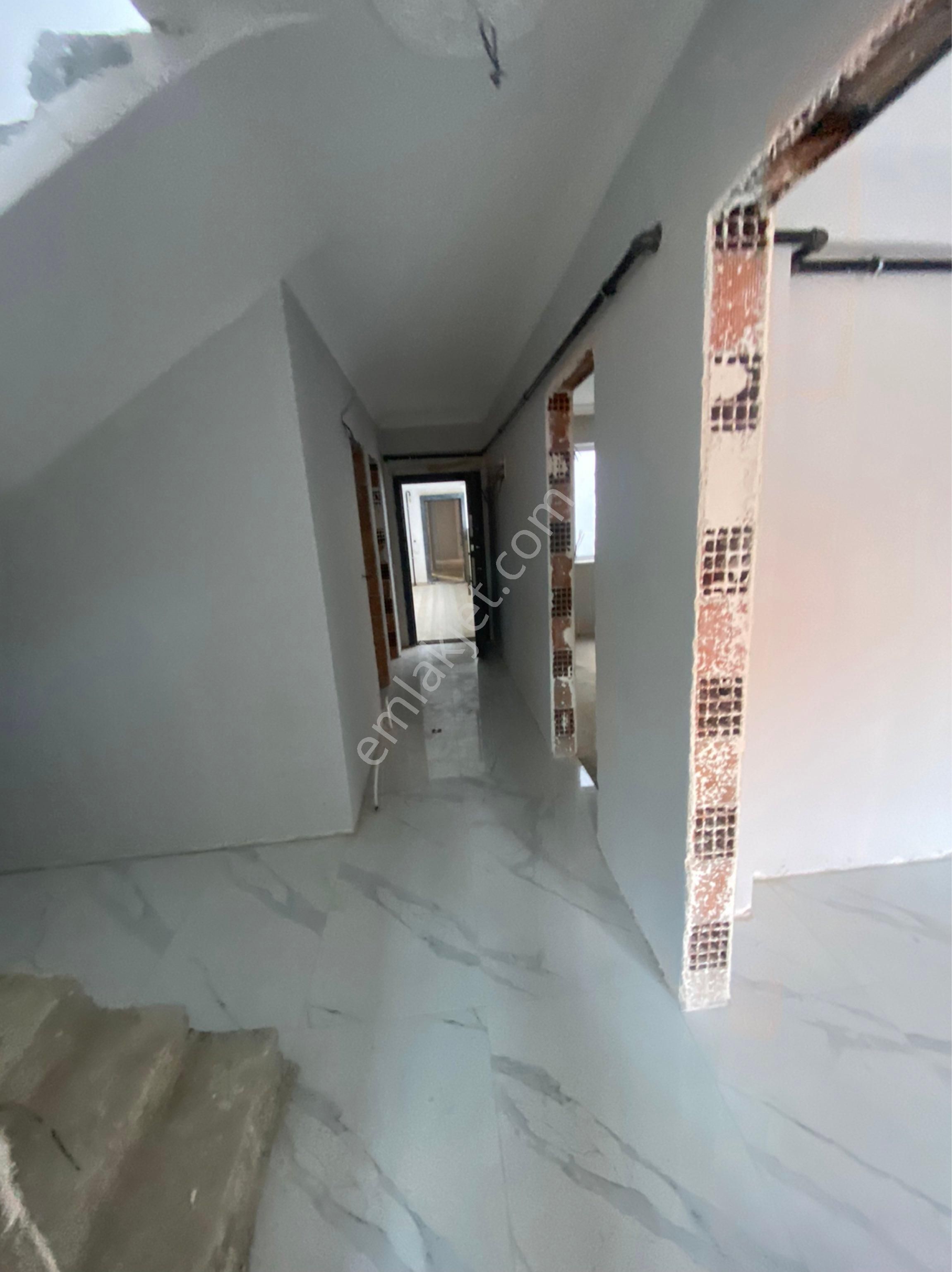 Has Umut Gsyrimenkulden Satılık Kat Dublex Geniş Teraslı - Görsel 17