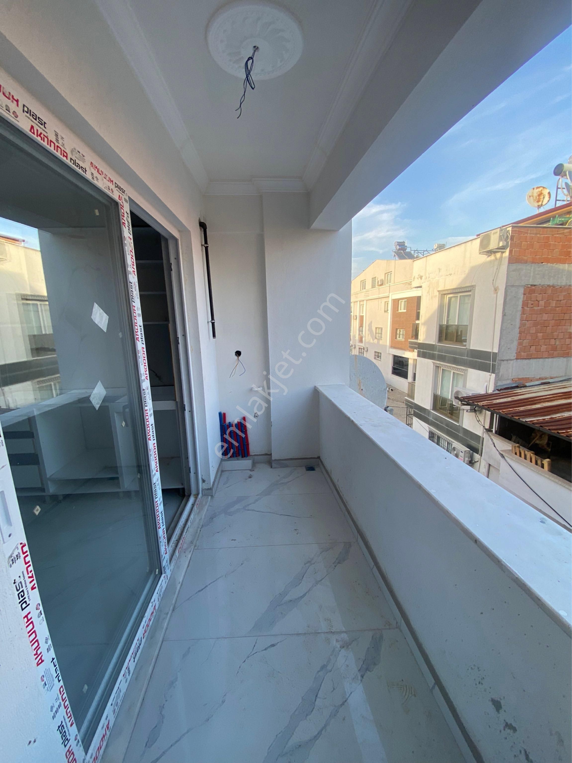 Has Umut Gsyrimenkulden Satılık Kat Dublex Geniş Teraslı - Görsel 16