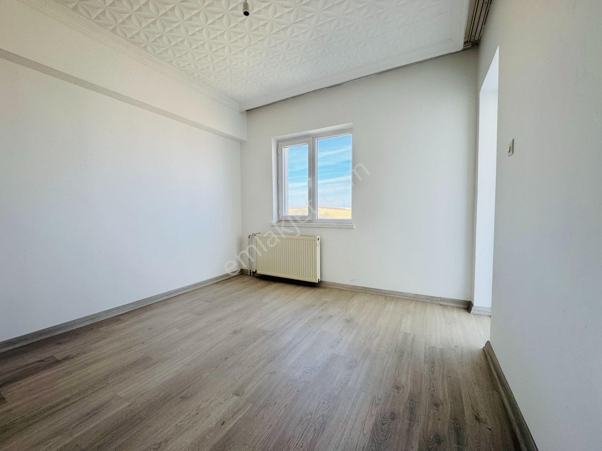 Nam-ak Emlak'tan Hastahane Yakını Asansörlü 3+1 Daire - Görsel 16