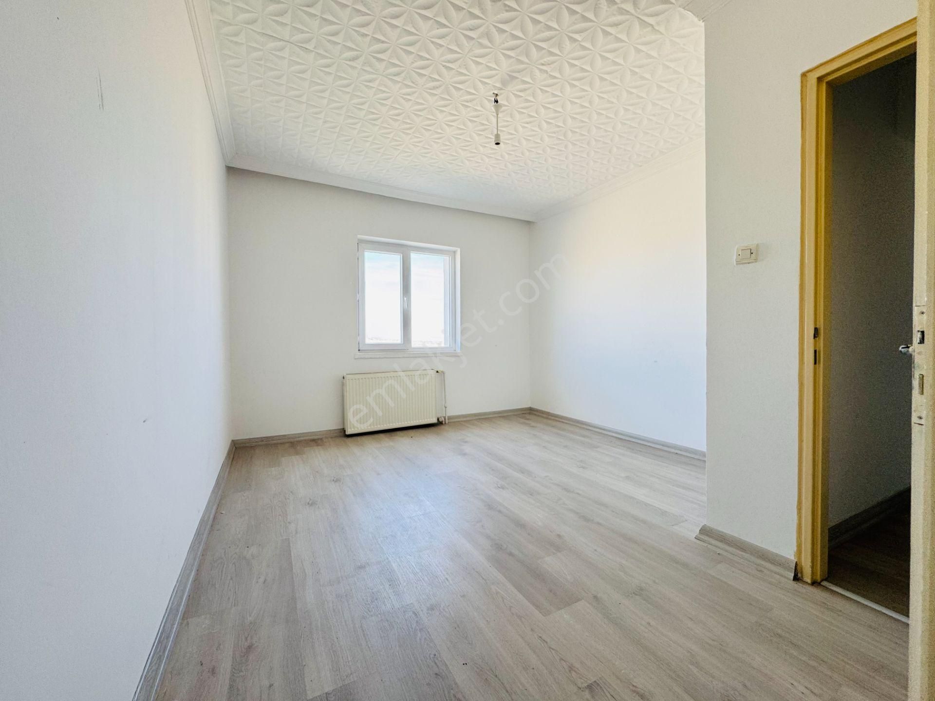 Nam-ak Emlak'tan Hastahane Yakını Asansörlü 3+1 Daire - Görsel 12