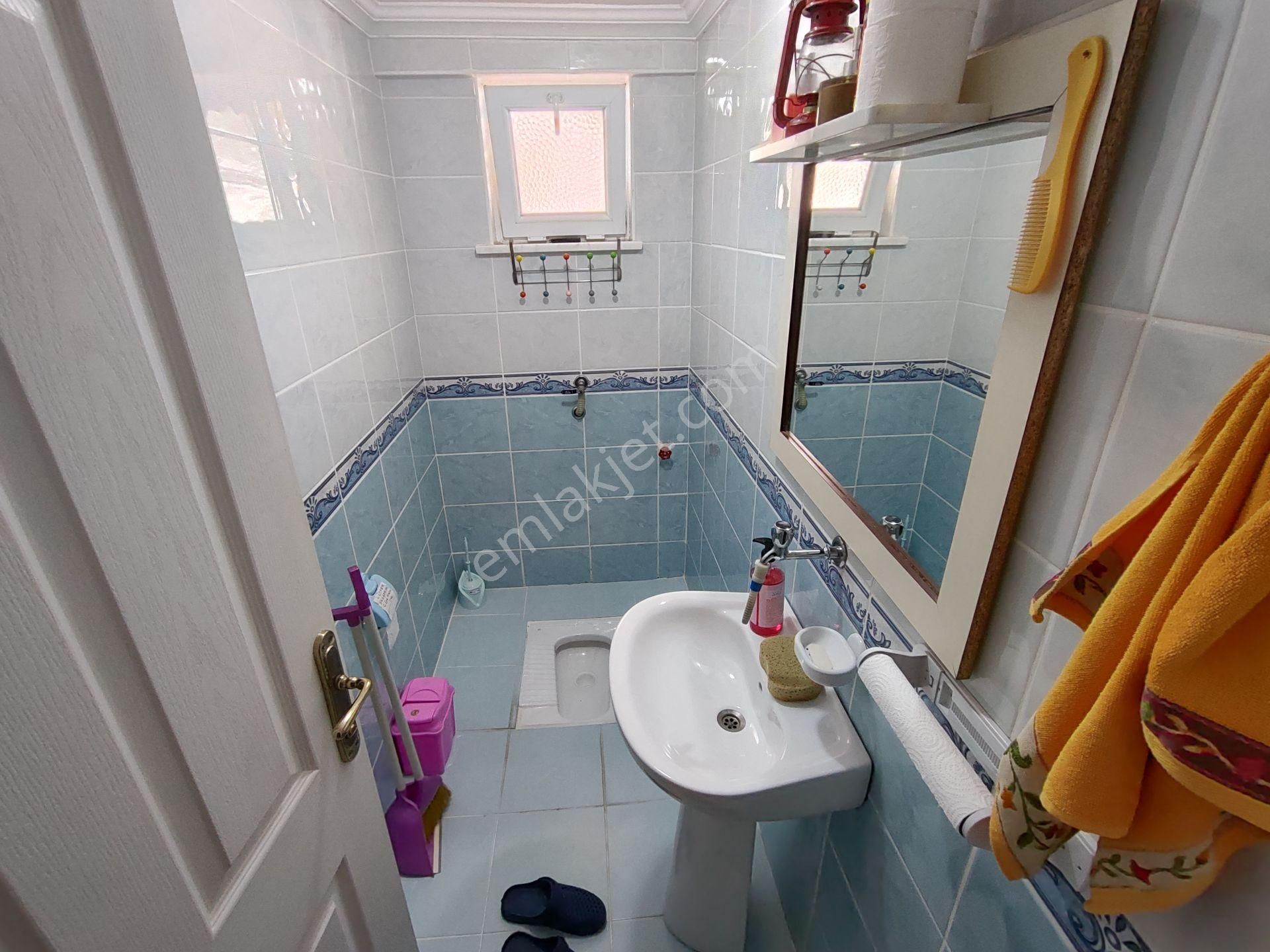 Sirkeli'de İçerisinde 2+1 Tapulu Müstakil Ev Bulunan 743m2 İmarlı Villa Parseli Tuğrul Emlaktan - Görsel 14