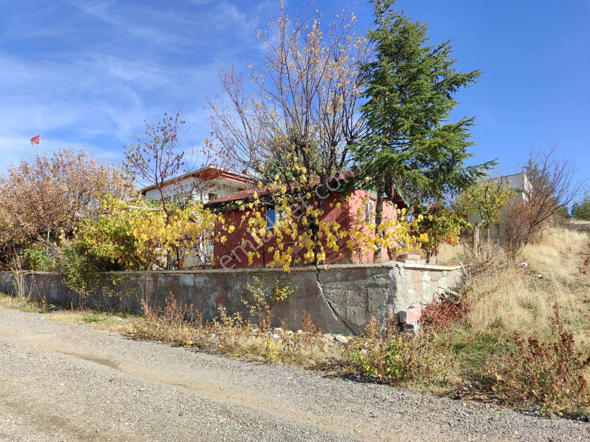 Sirkeli'de İçerisinde 2+1 Tapulu Müstakil Ev Bulunan 743m2 İmarlı Villa Parseli Tuğrul Emlaktan - Görsel 33