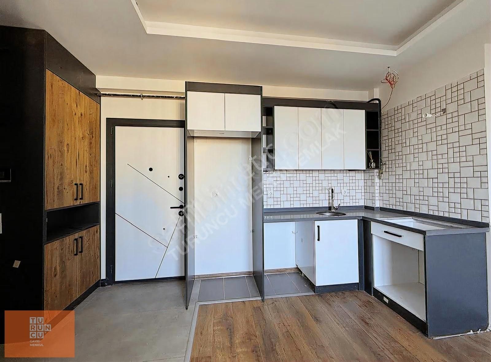 *turuncudan *aquaparklı Deniz Manzaralı Yüksek Kira Getirili 1+1 - Görsel 9